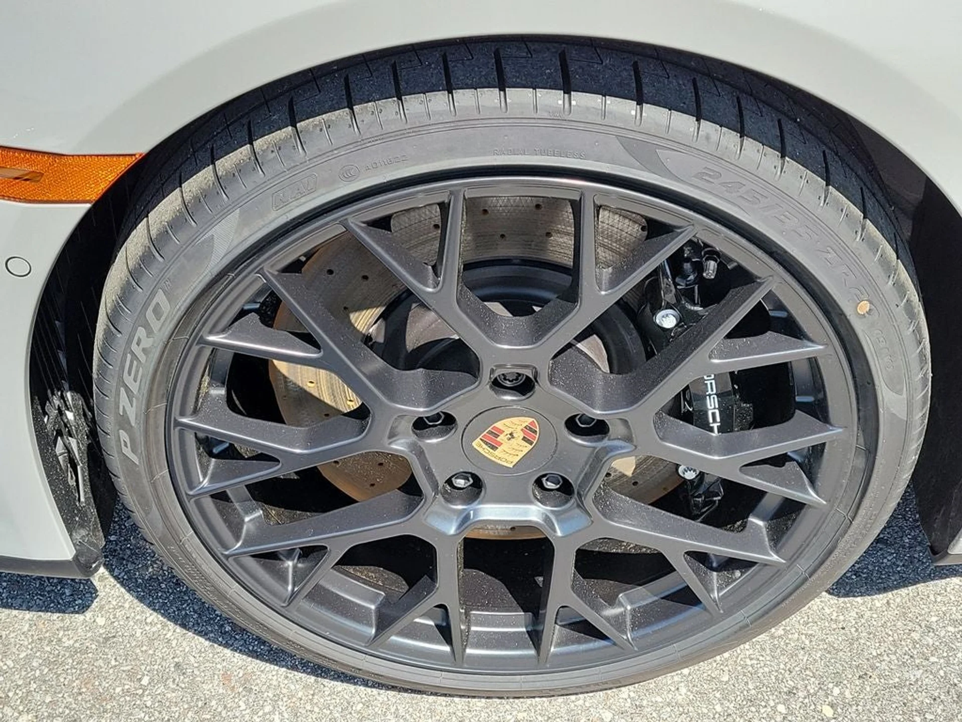 mph011_638313723_12_4dca925c23