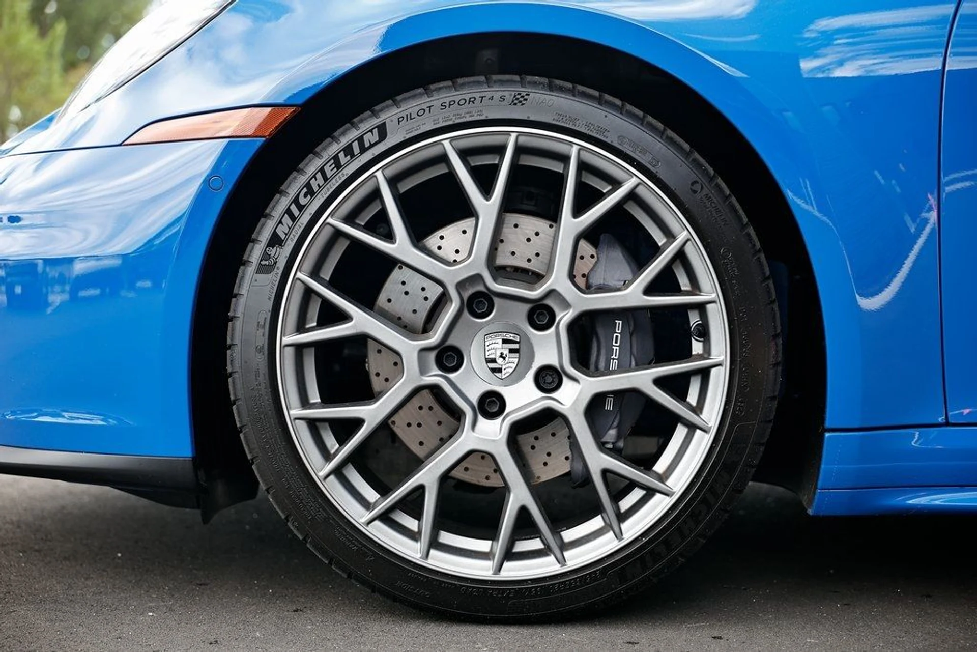 mph011_638469819_75ba8269b6bf1c686a24223446d64793_6a18850fbc