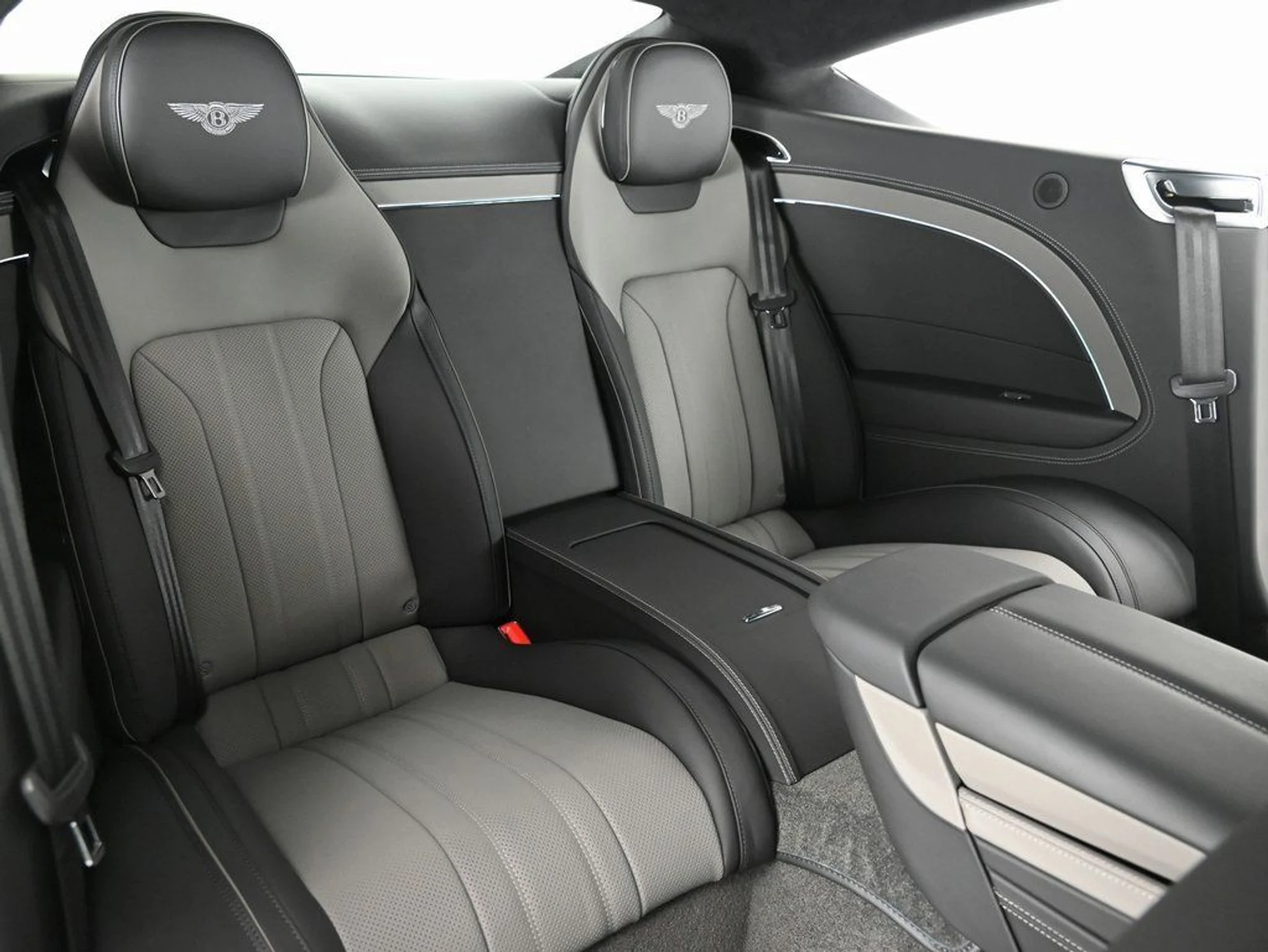 mph011_639361908_477486232f3db8f5aaeacd4c85dfbac5_5f4f9c032c