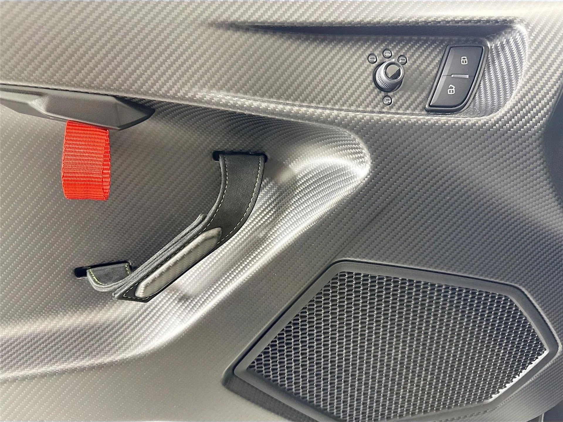 mph011_642517220_389680ce5b9aaebbcc8eca3d8be6a958_802a6ea36e