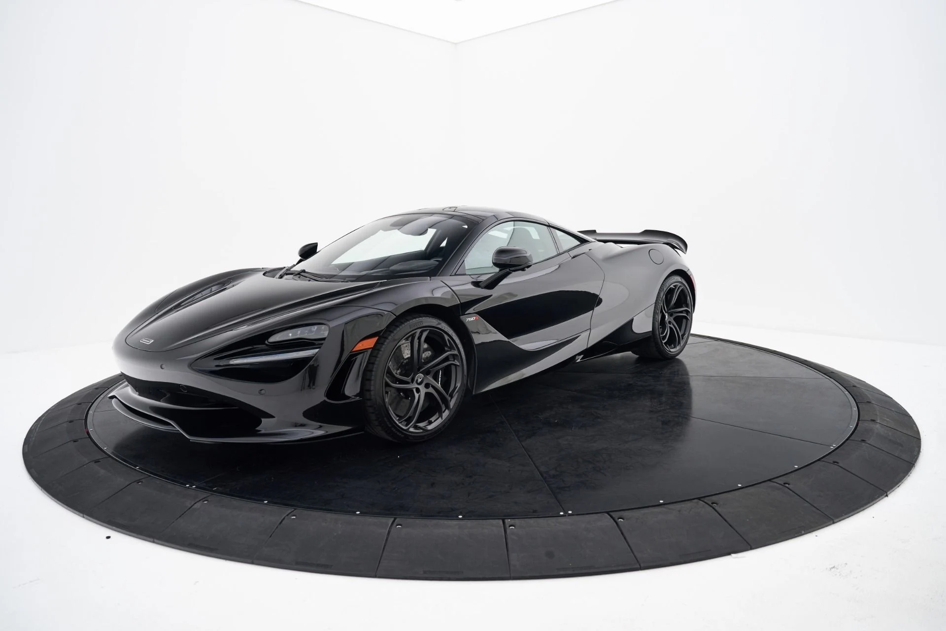 mph011_645123973_Used_2025_Mc_Laren_750_S_1792693460_ce597f2155