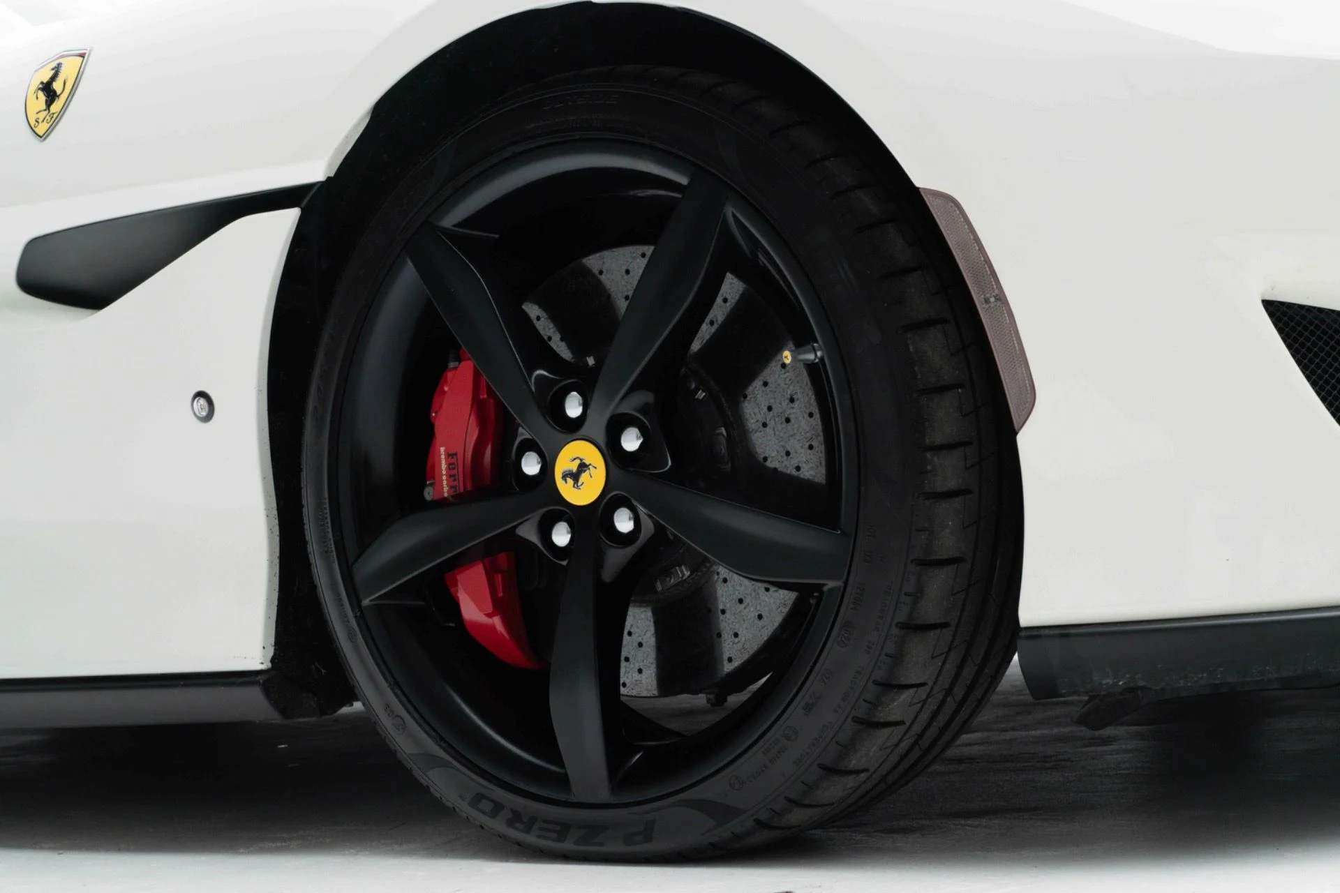 mph011_647207398_Used_2020_Ferrari_Portofino_1774467204_5dafbae115