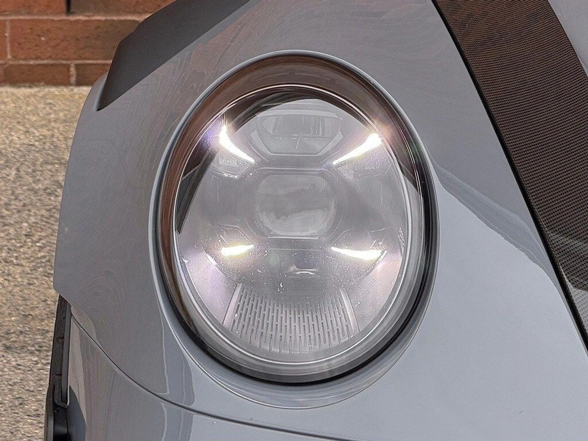 mph011_647611469_f1482a041f51ae369b9147fbbe5d2a97x_cf93f520f5