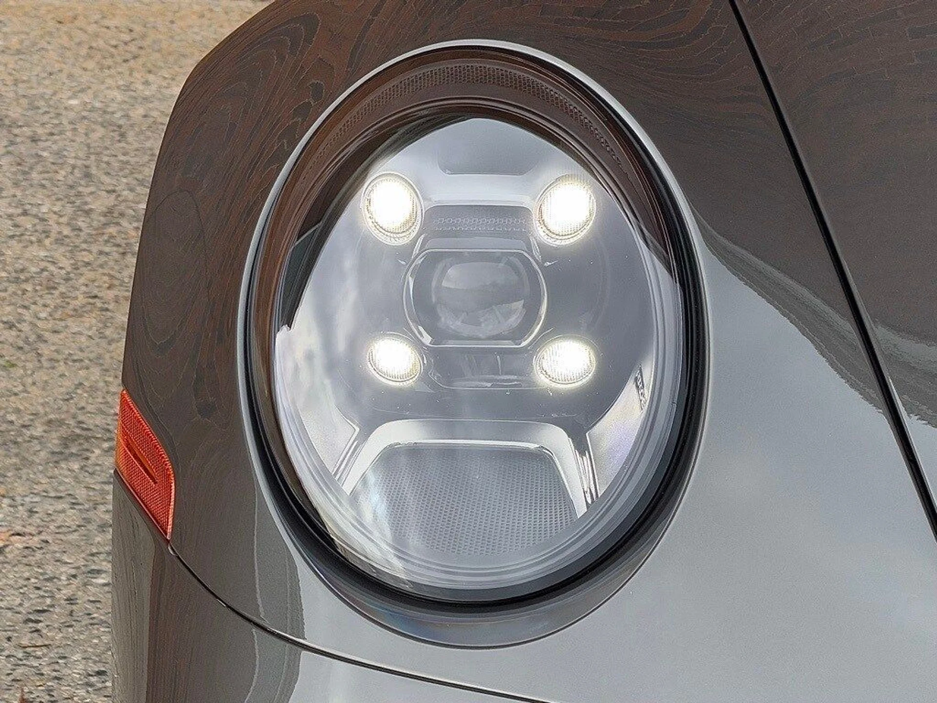 mph011_651075629_44953e50d2a36dbd1bd955b3c39a3f92x_b876f9eeda