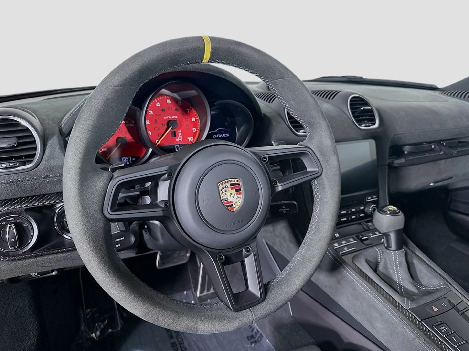 mph011_652351686_3044f61d06be6837b5e8e37c14ca2eeax_632bd82764