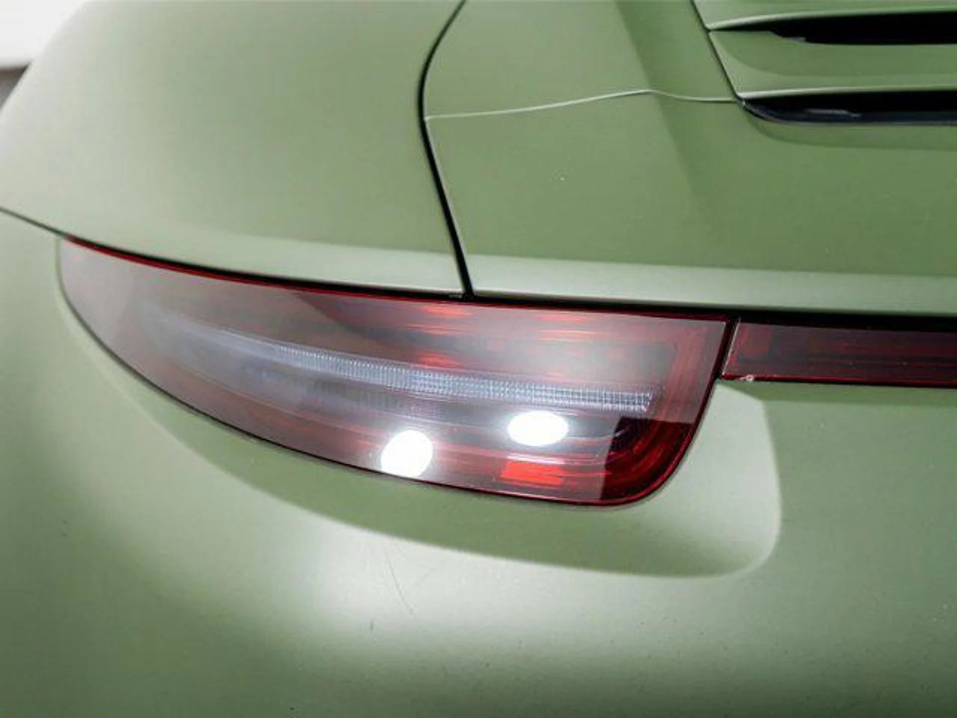 mph011_657175033_Wvf1_MI_1v_Sij_Cqx_O_Us_B_Lnb_K30_U4s_90ee006116