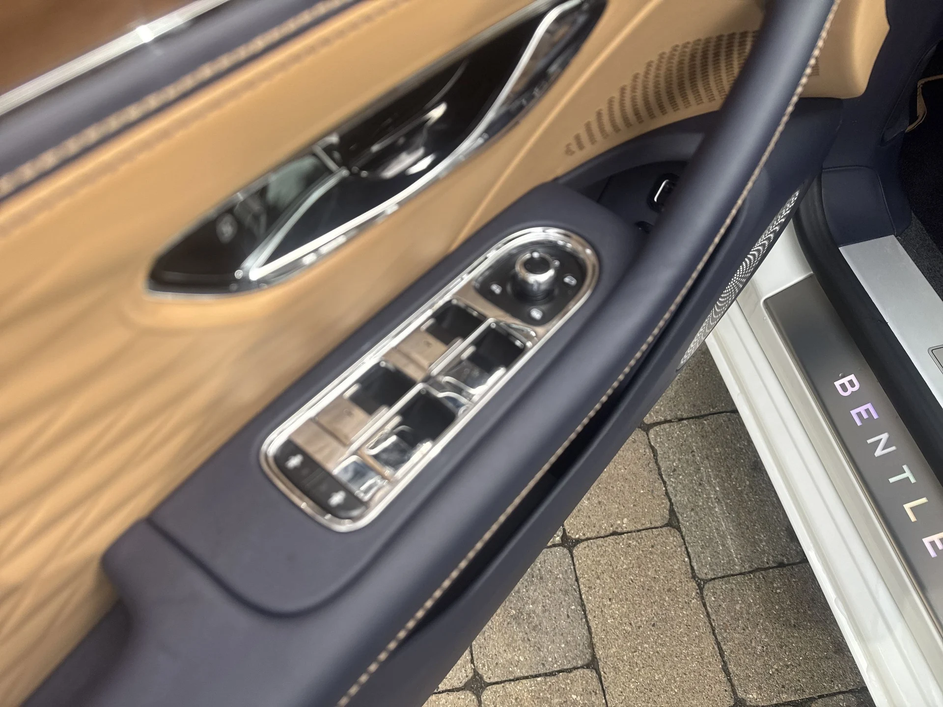 mph011_661132678_0883da510cd51d36cd3792b98e659371x_b917e85e46