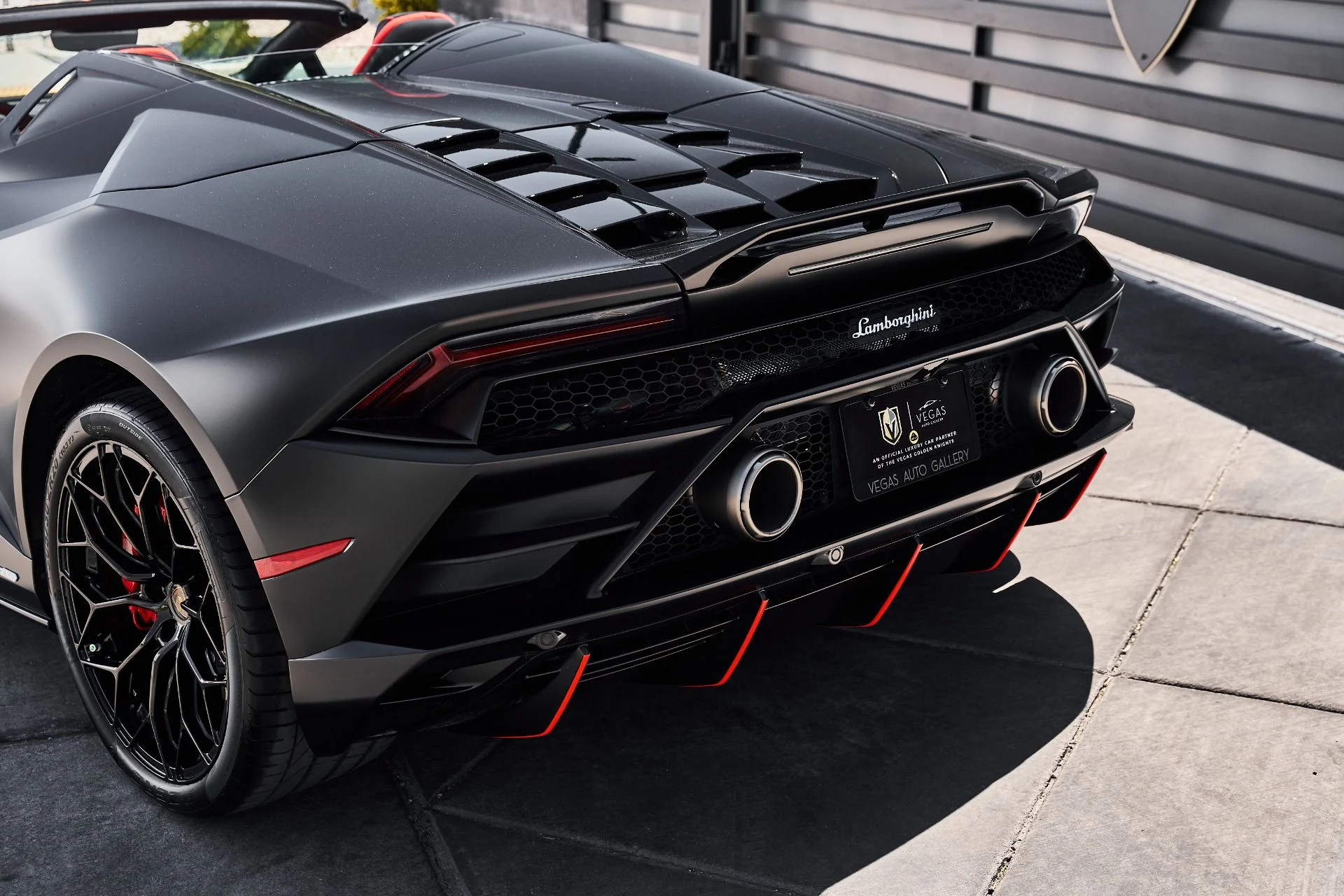 mph011_661169172_Used_2024_Lamborghini_Huracan_EVO_Base_1778372610_d33ffdd3a9
