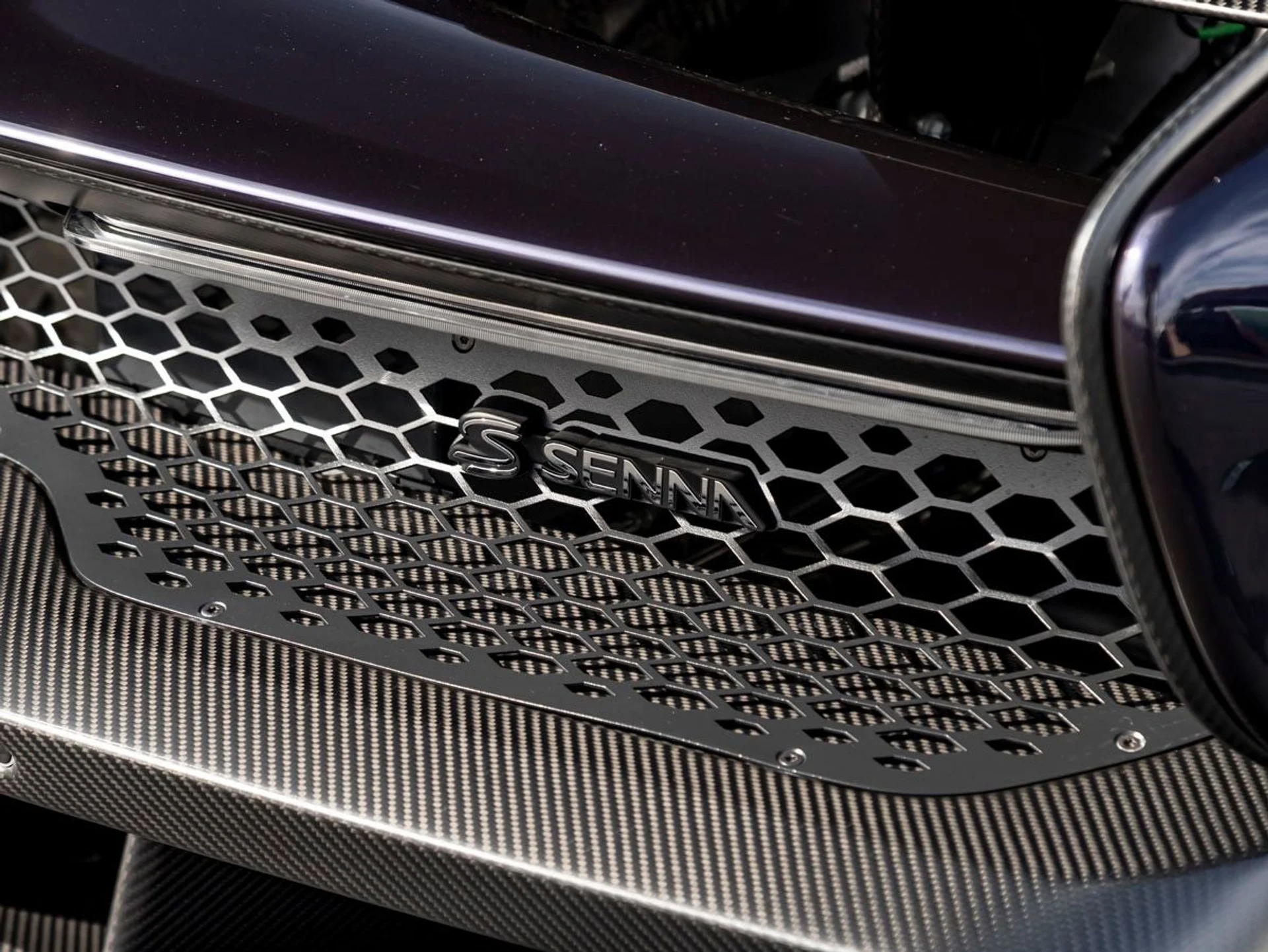 mph011_663808823_12_5c4f4c90f5