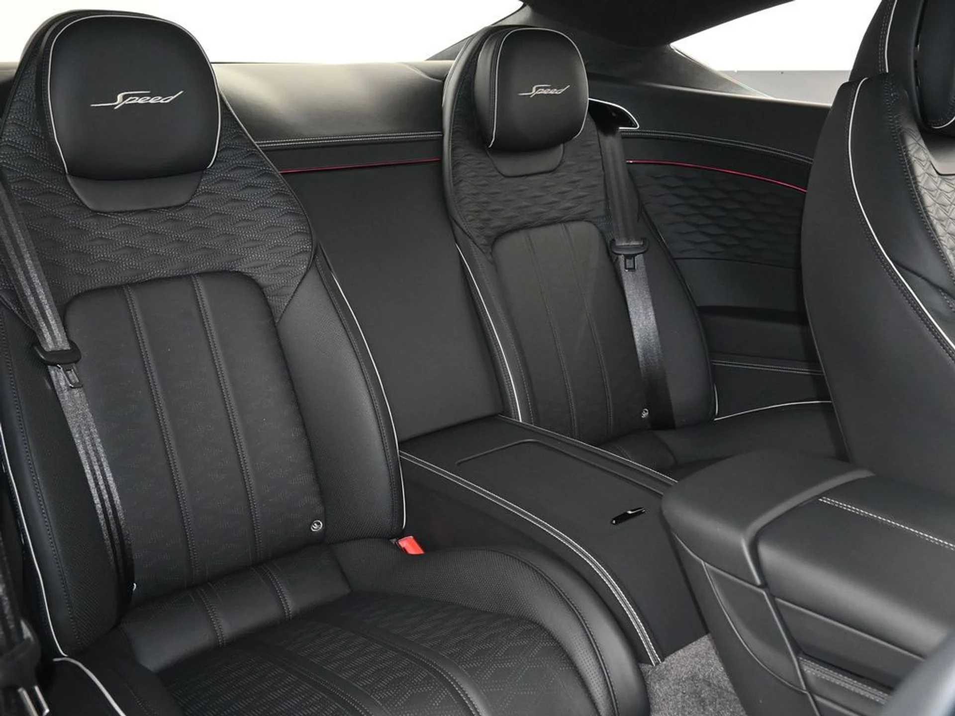 mph011_667222877_9b1919acf4bb5e0d4d484ae4bff7833ax_9a9ecae53a