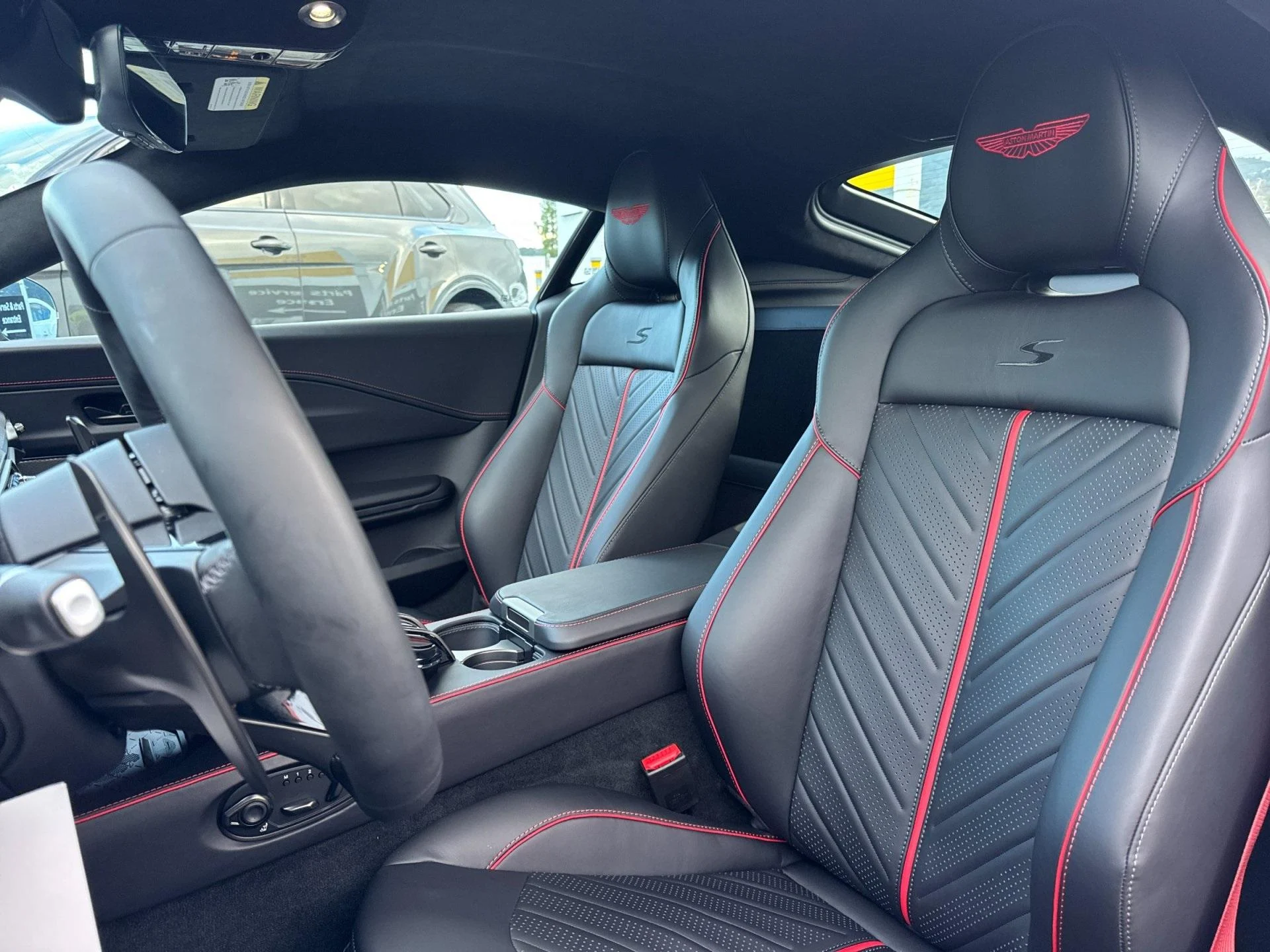 mph011_670069342_New_2026_Aston_Martin_Vantage_S_1767798676_c6253e549d