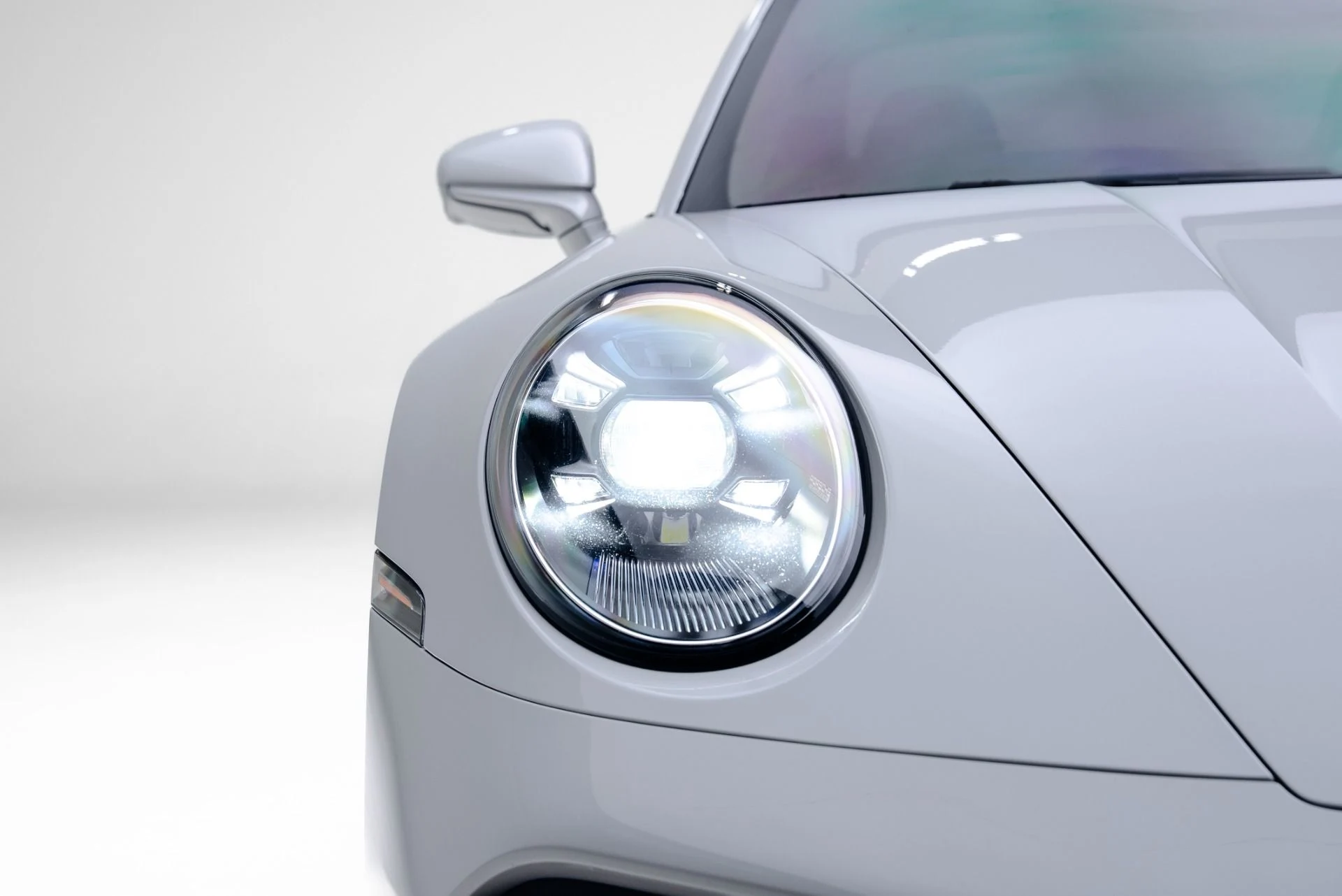 mph011_670894769_Used_2022_Porsche_911_Turbo_S_1774378410_898cec22d1