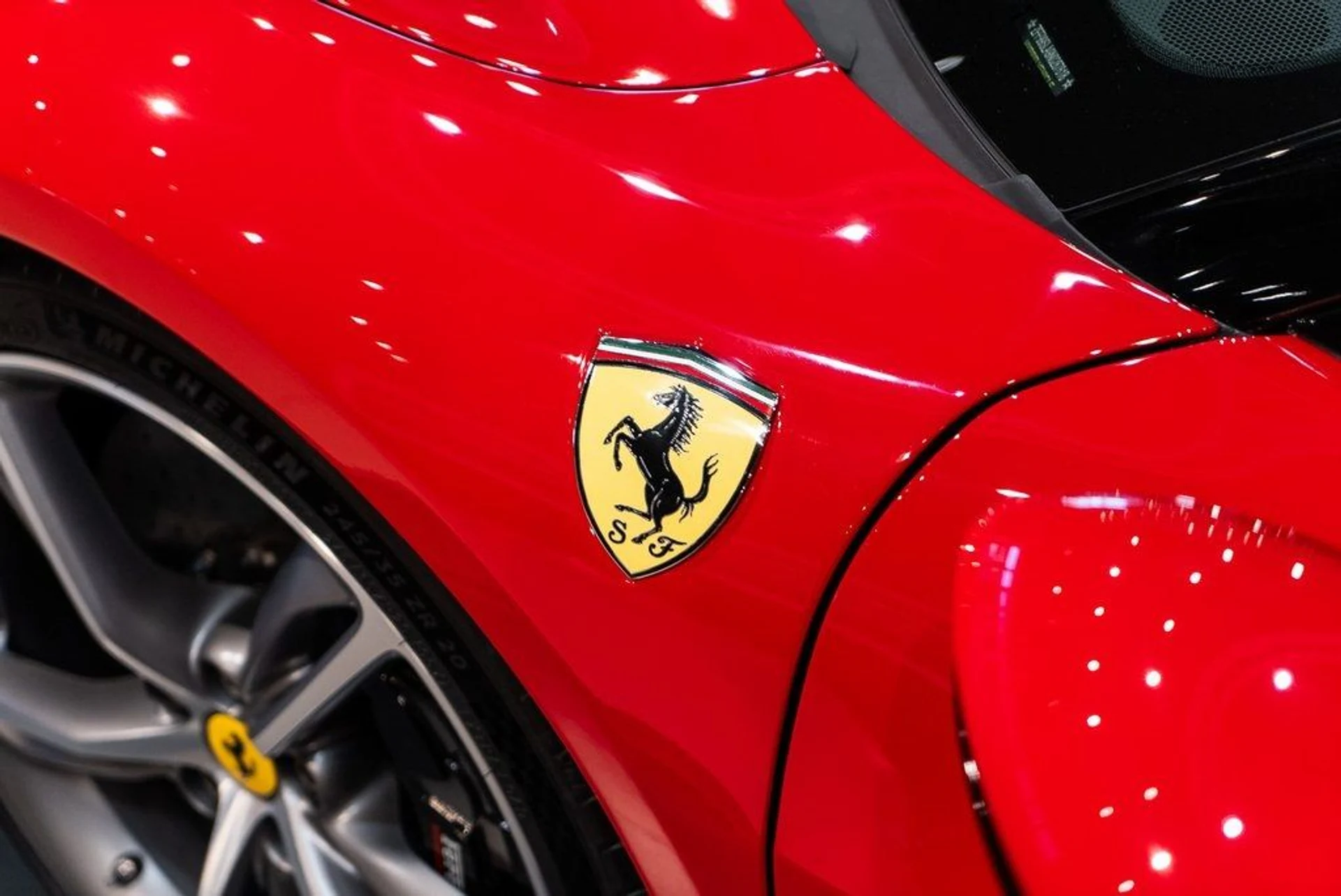 mph011_673010345_2663b16447900cd21ef09e87f179618d_275c3b8680