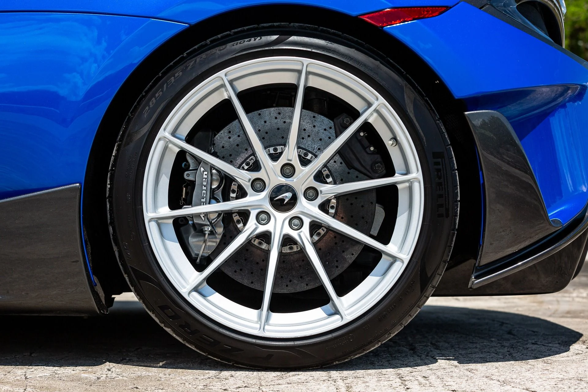 mph011_67802947_14_p12_l_c4635d1ee7