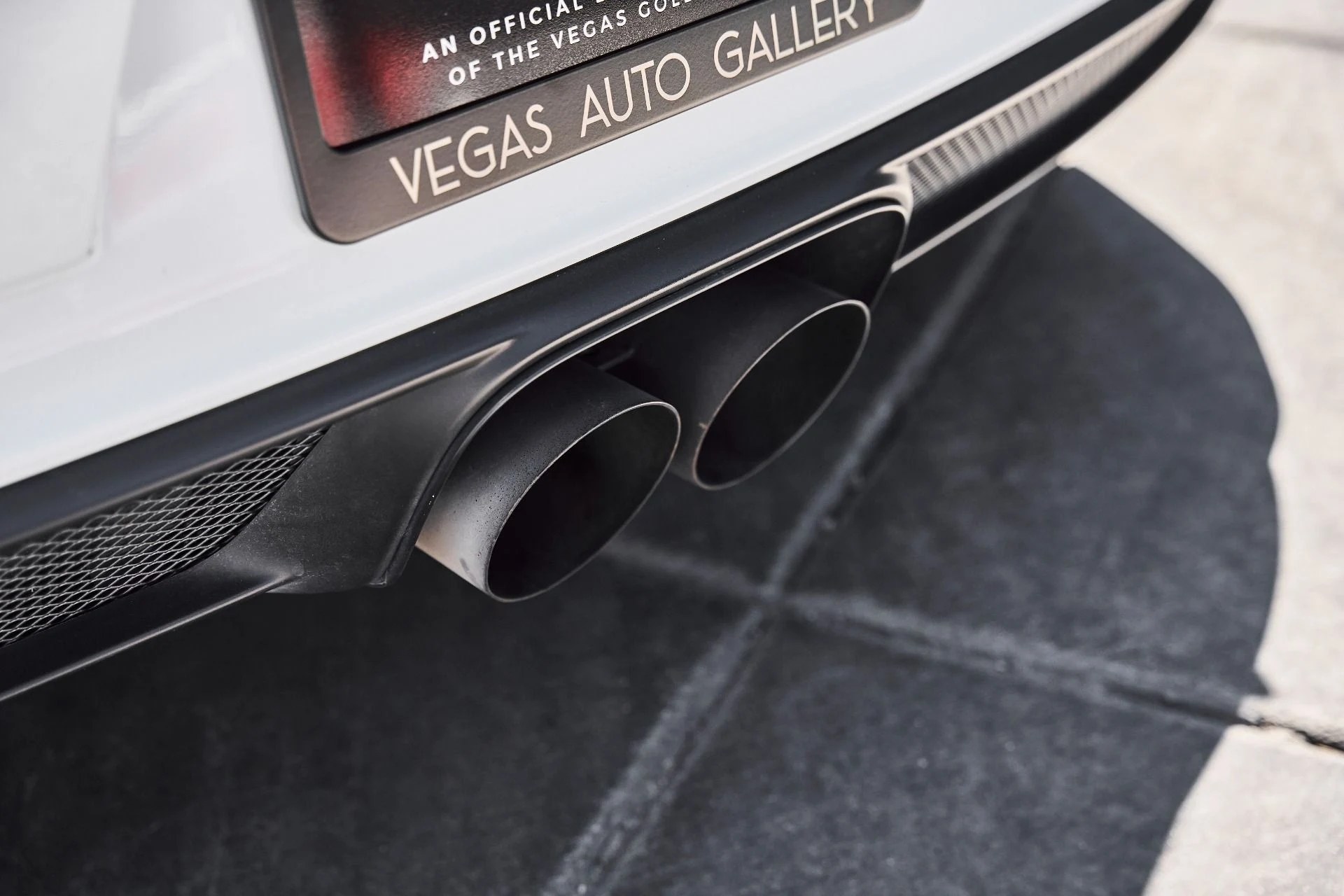 mph011_678470734_Used_2018_Porsche_911_GT_3_1777749534_e4728a9474