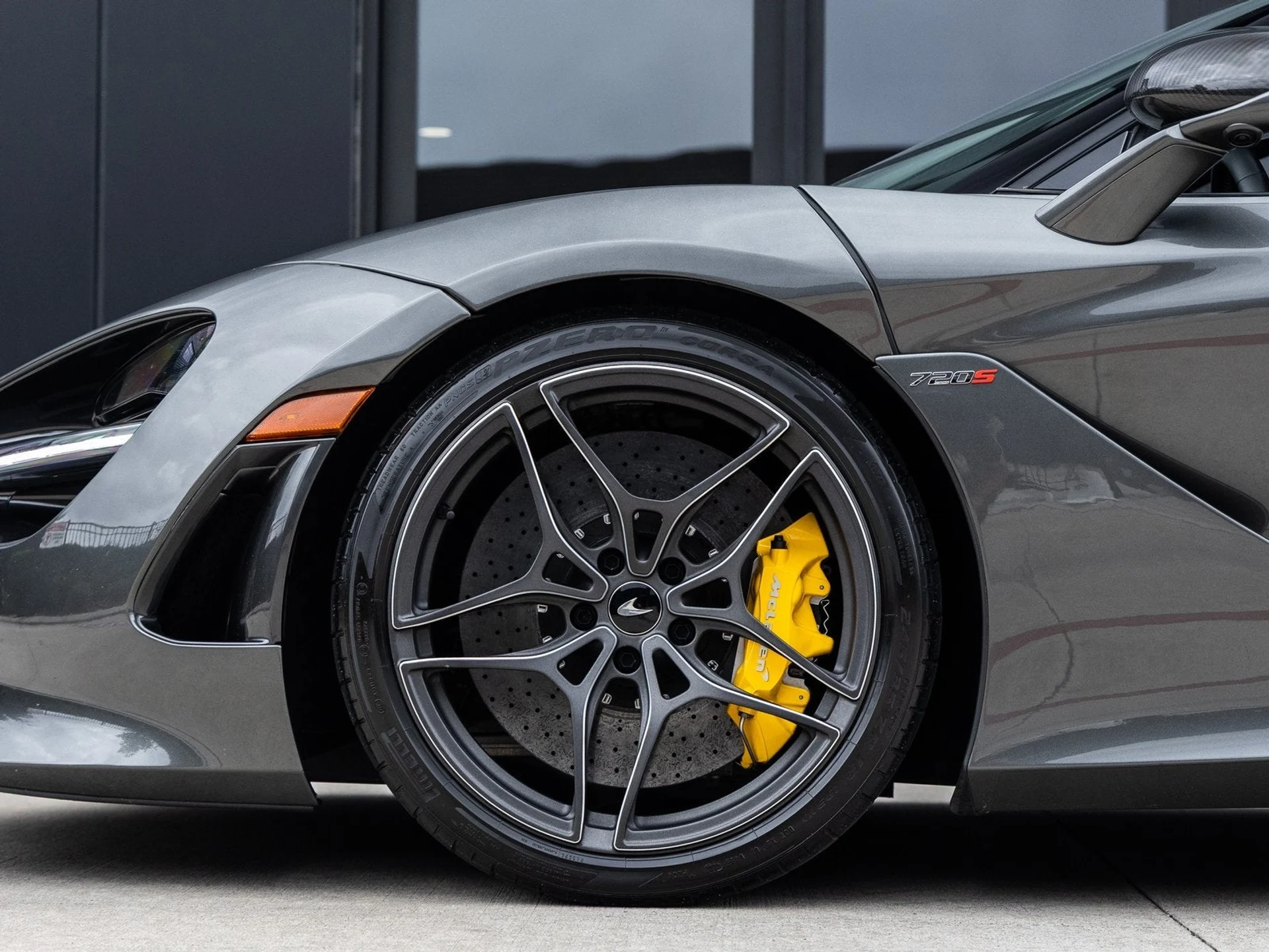 mph011_678541426_12_f52d0f02b6