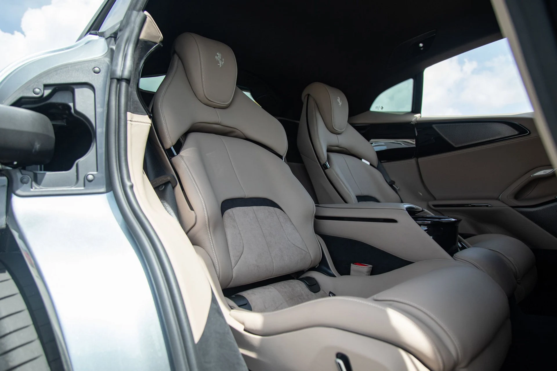 mph011_681220686_ca4dd6f86a27361fdc74333dca46d894_1c660b433a