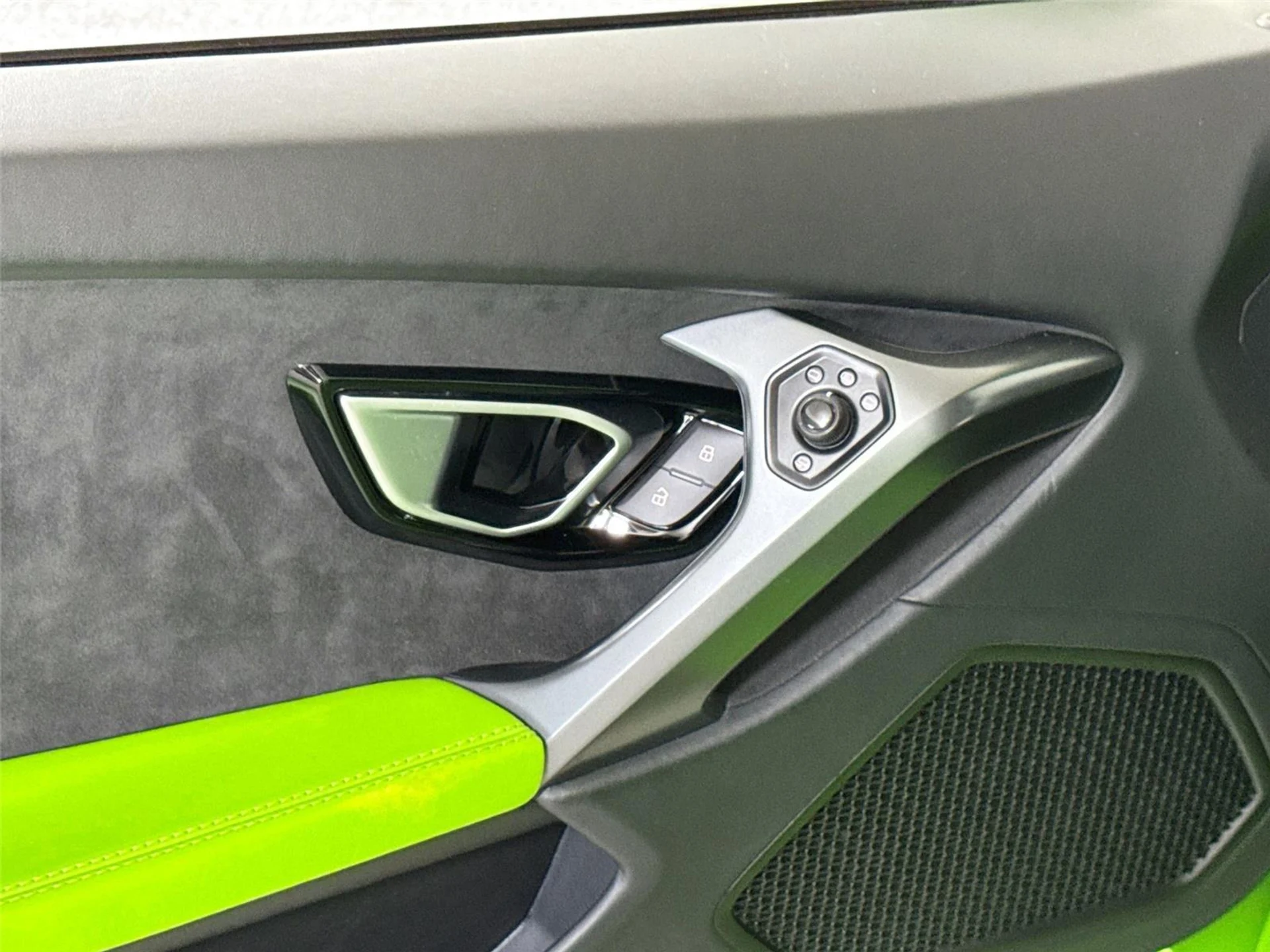 mph011_682833921_bb20f4f2f94d66d9cd1d767b68e004cd_b9bf4bbbd6