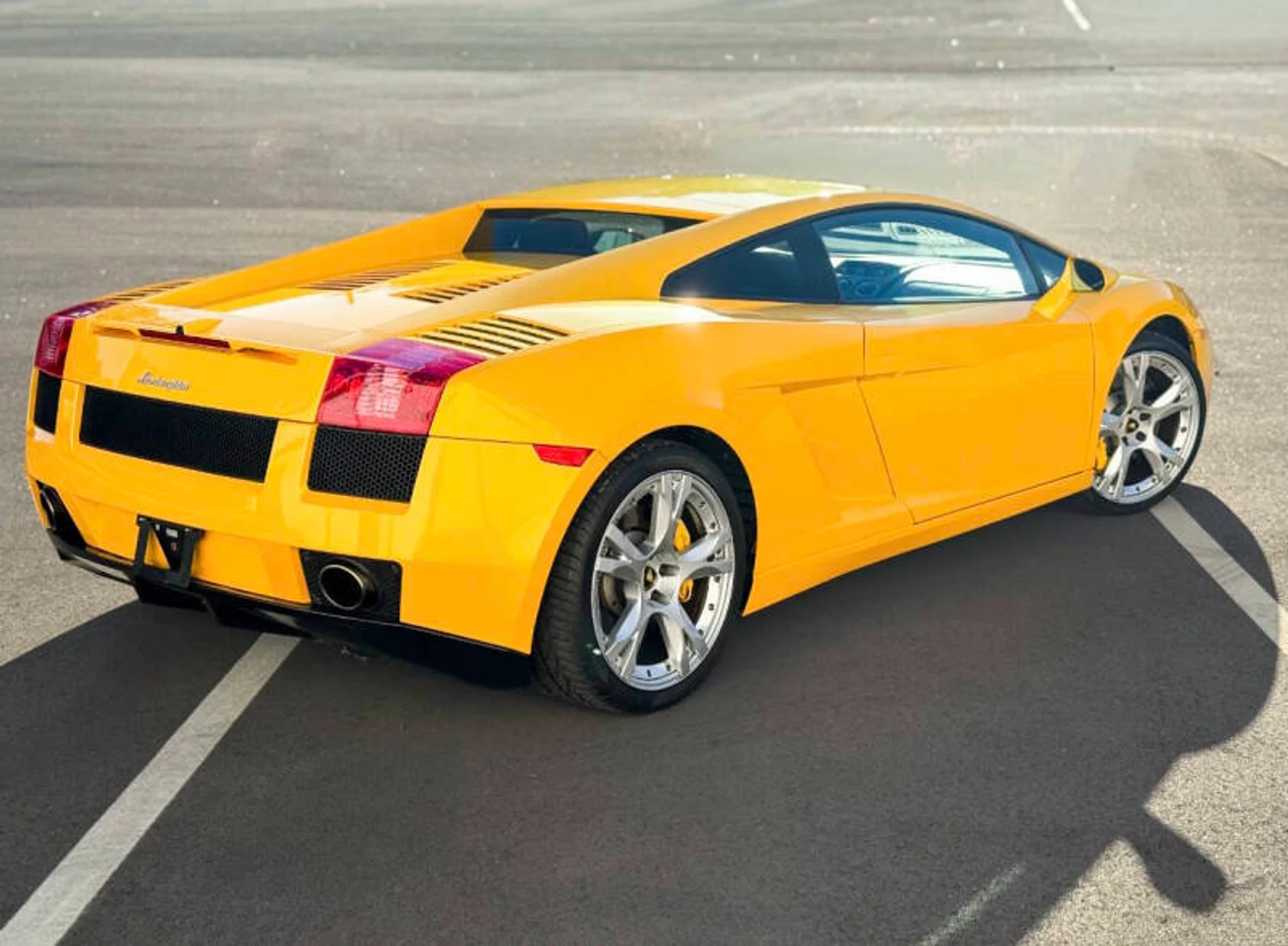 mph011_691136487_2008_lamborghini_gallardo_base_awd_2dr_coupe_ed87d5f72c