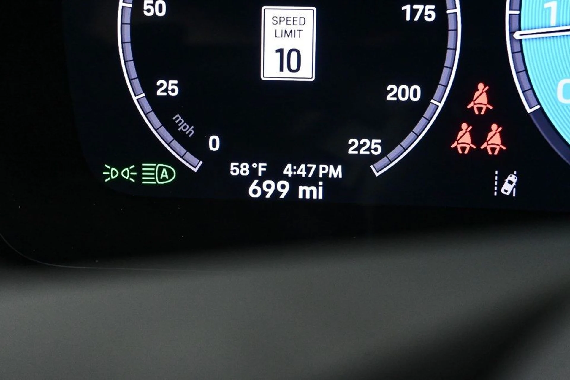 mph011_696755937_e156c0c91cd5123444aac4507d95dd87_523dbece78