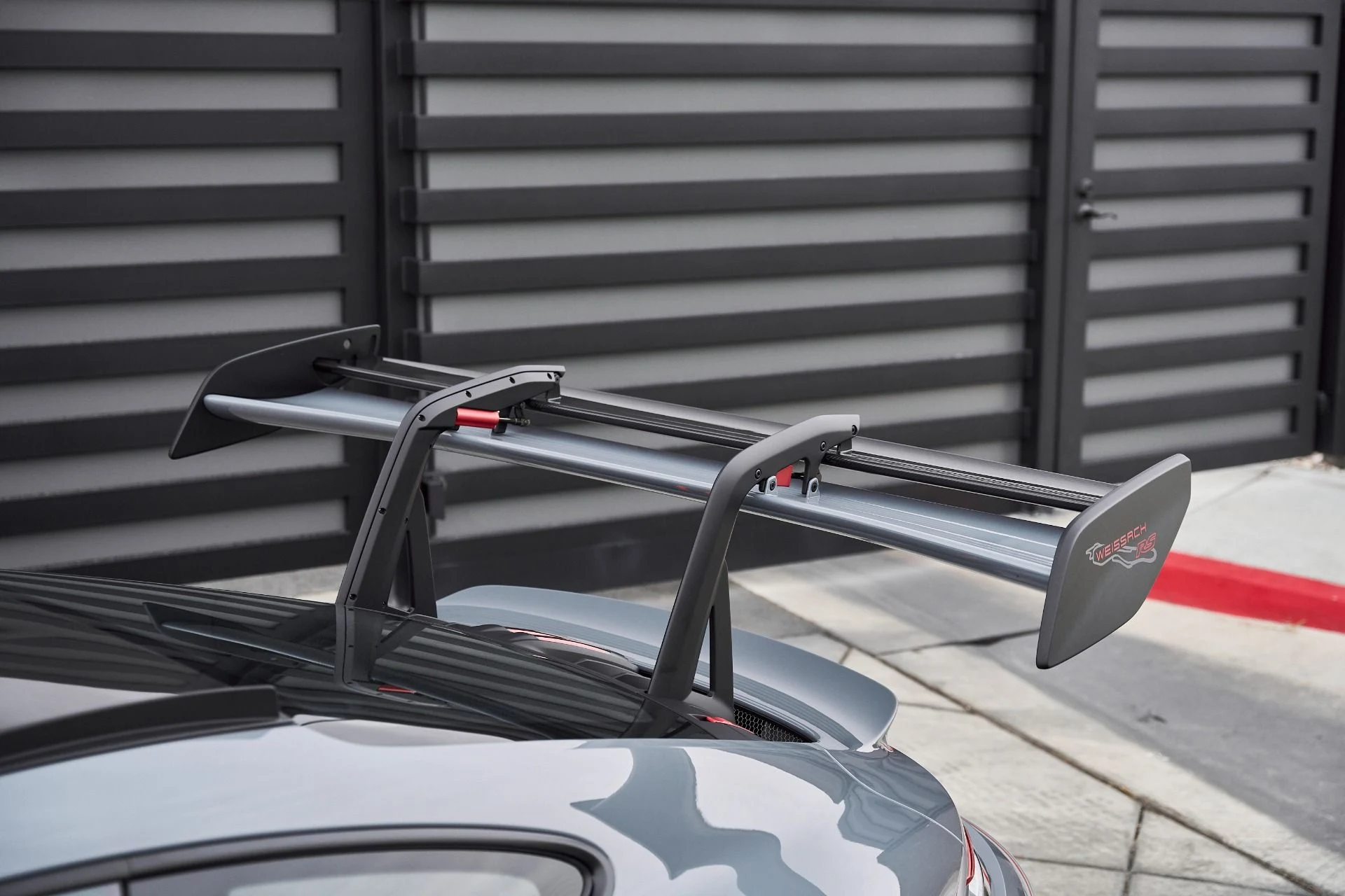 mph011_697799337_Used_2024_Porsche_911_GT_3_RS_1767150470_dfbe9c7ec5