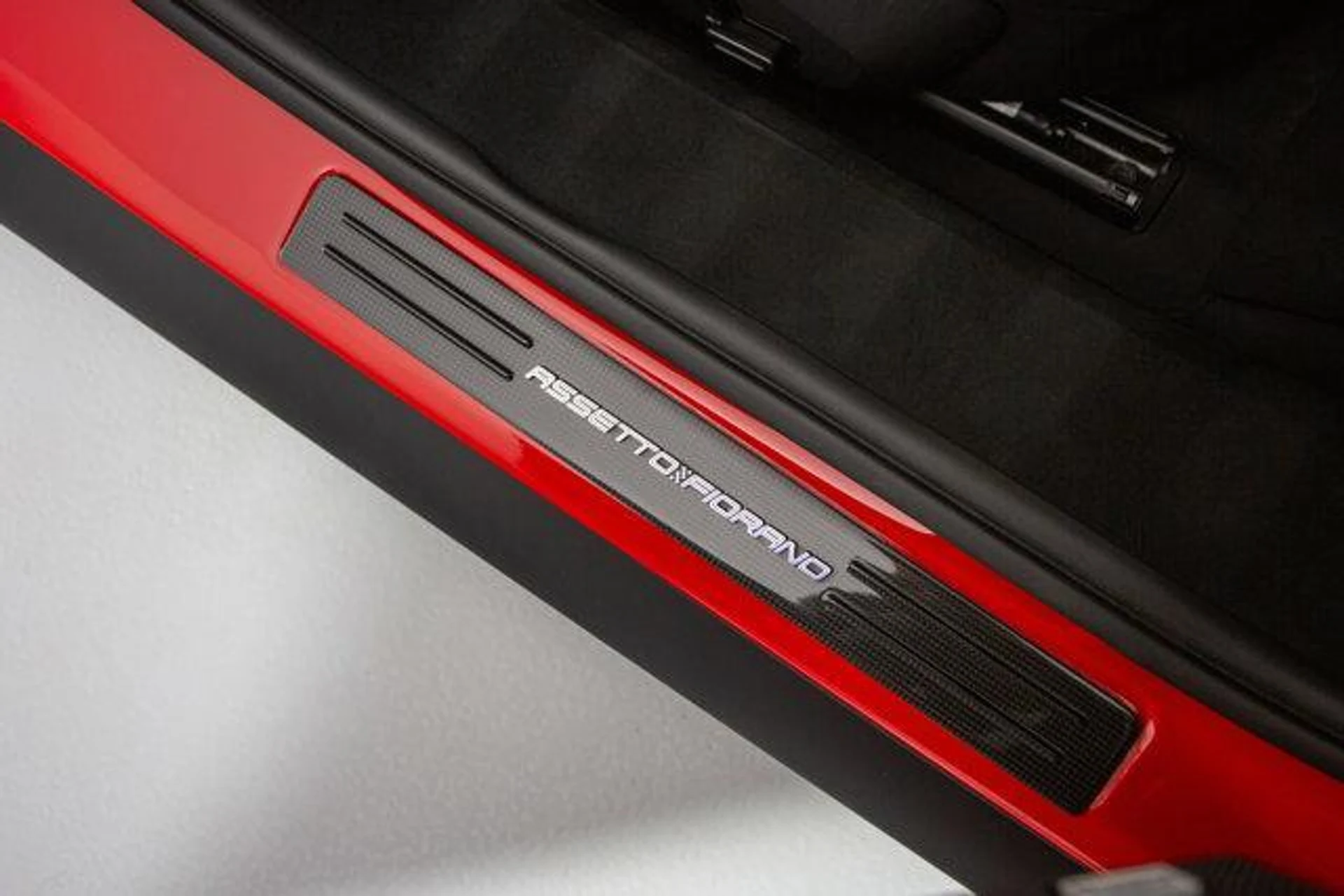 mph011_698447773_dq_STC_4h_V_Iv_I9co9_Z3_Q_a_L_Toks_99a053c060