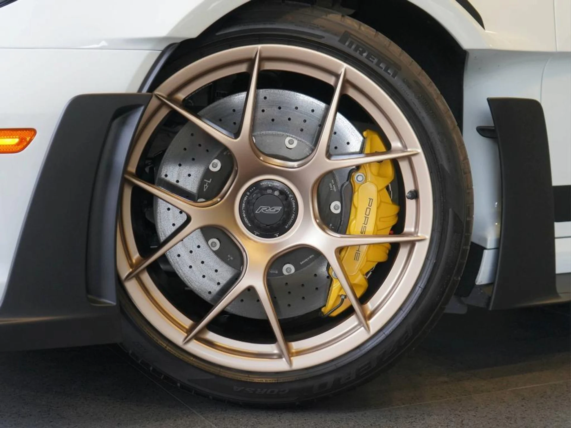 mph011_701728932_f_C_Lr_Y_Wm0g_JTR_9yn_Hs_ZD_8o_OL_Vw_450e84616a