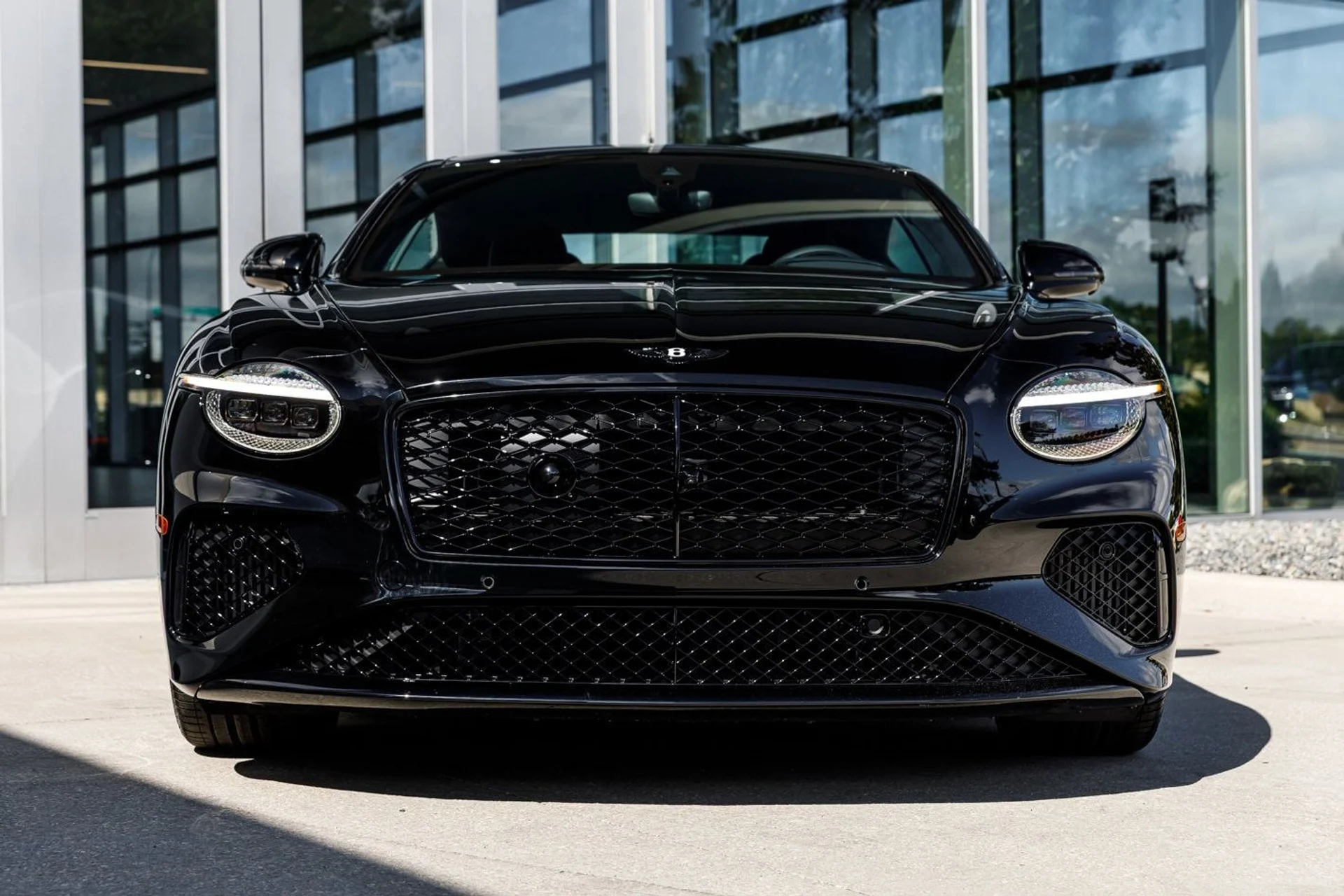 mph011_702569394_43e40dee05b98e7a333a69b1826a255fx_b4a04a3d4e