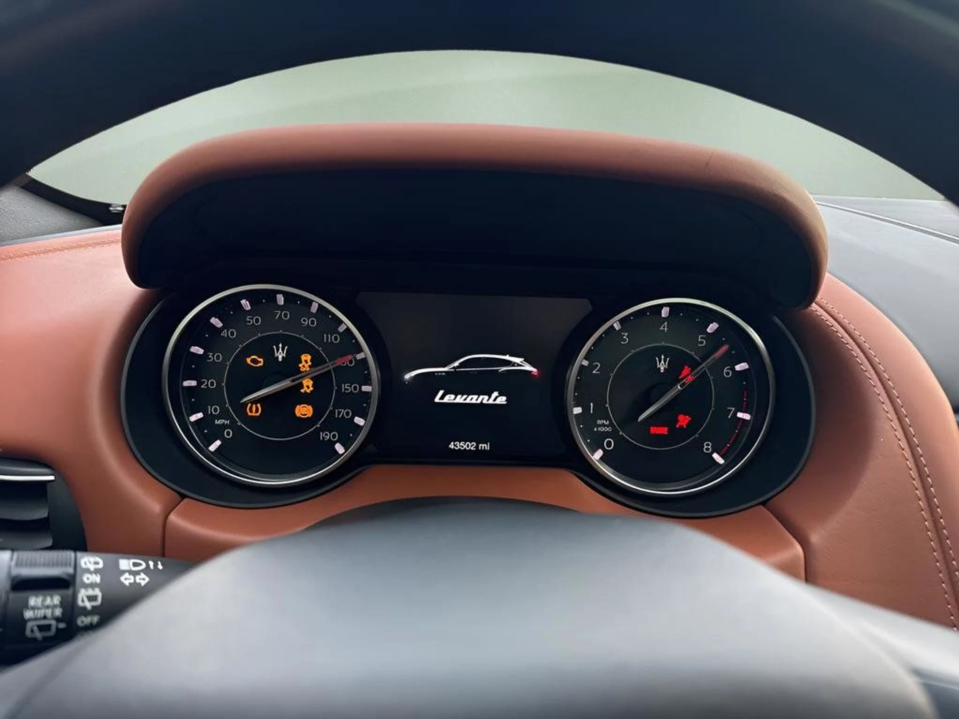 mph011_707537301_6c6b5debde8f4b98bcfe511bde74c144_376daed3b5