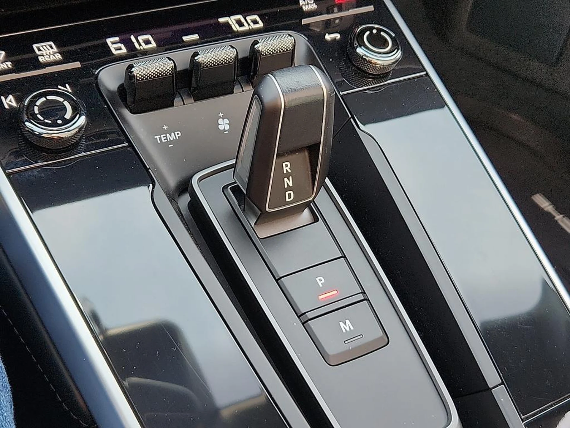 mph011_70856993_n_Gq_Vb_M9_Wcy_WG_11xt_N_Cr_RR_6_FD_Uo_d6e7dd6218