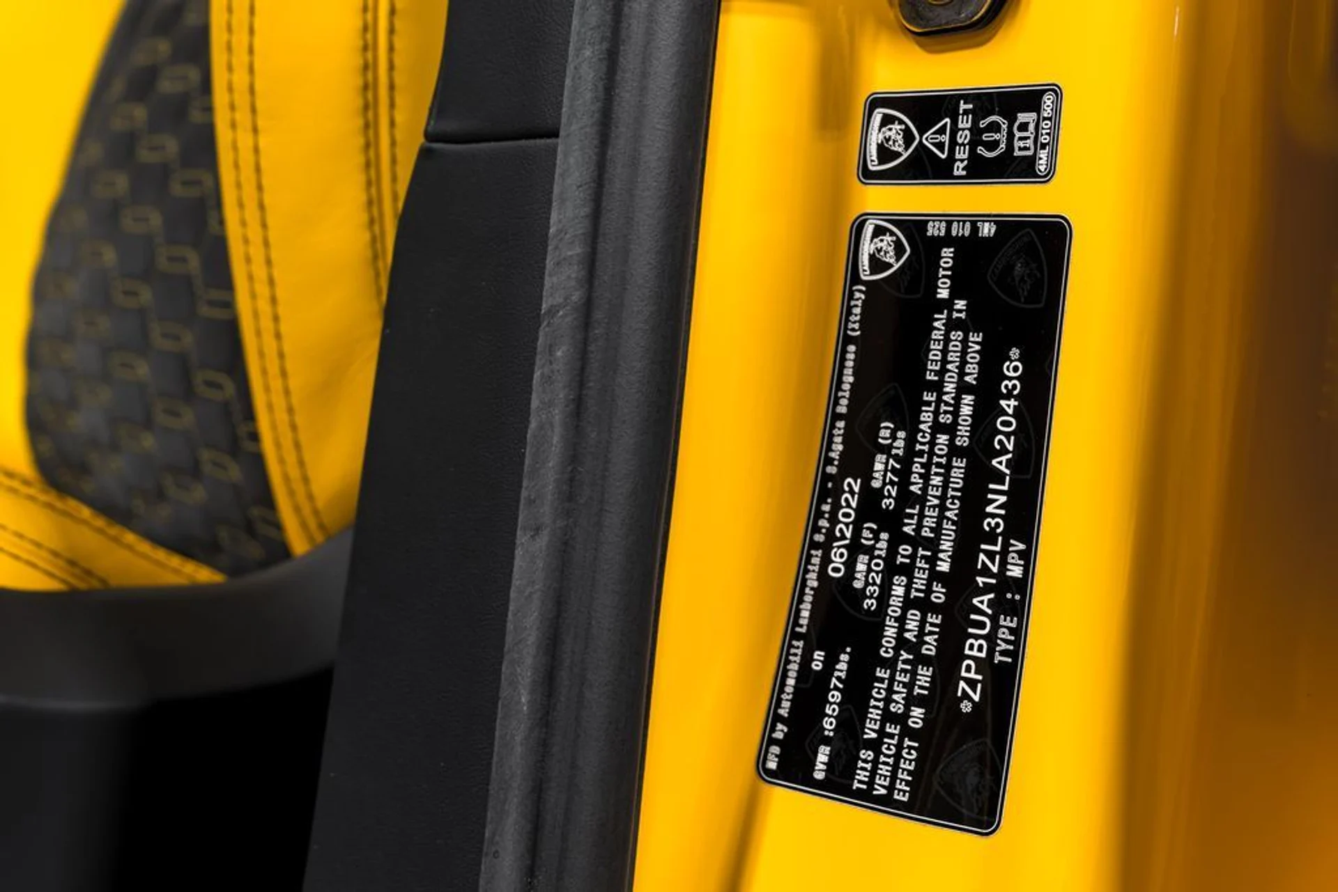 mph011_712758232_5607b8d9bde72074a6e141c0fbb507f5x_80082db3d0