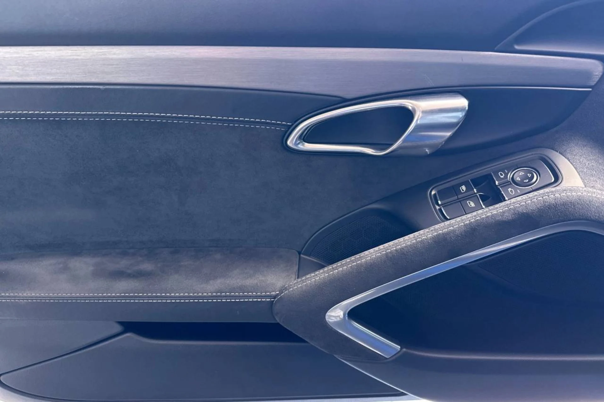 mph011_713174993_1280_8fda3f433a