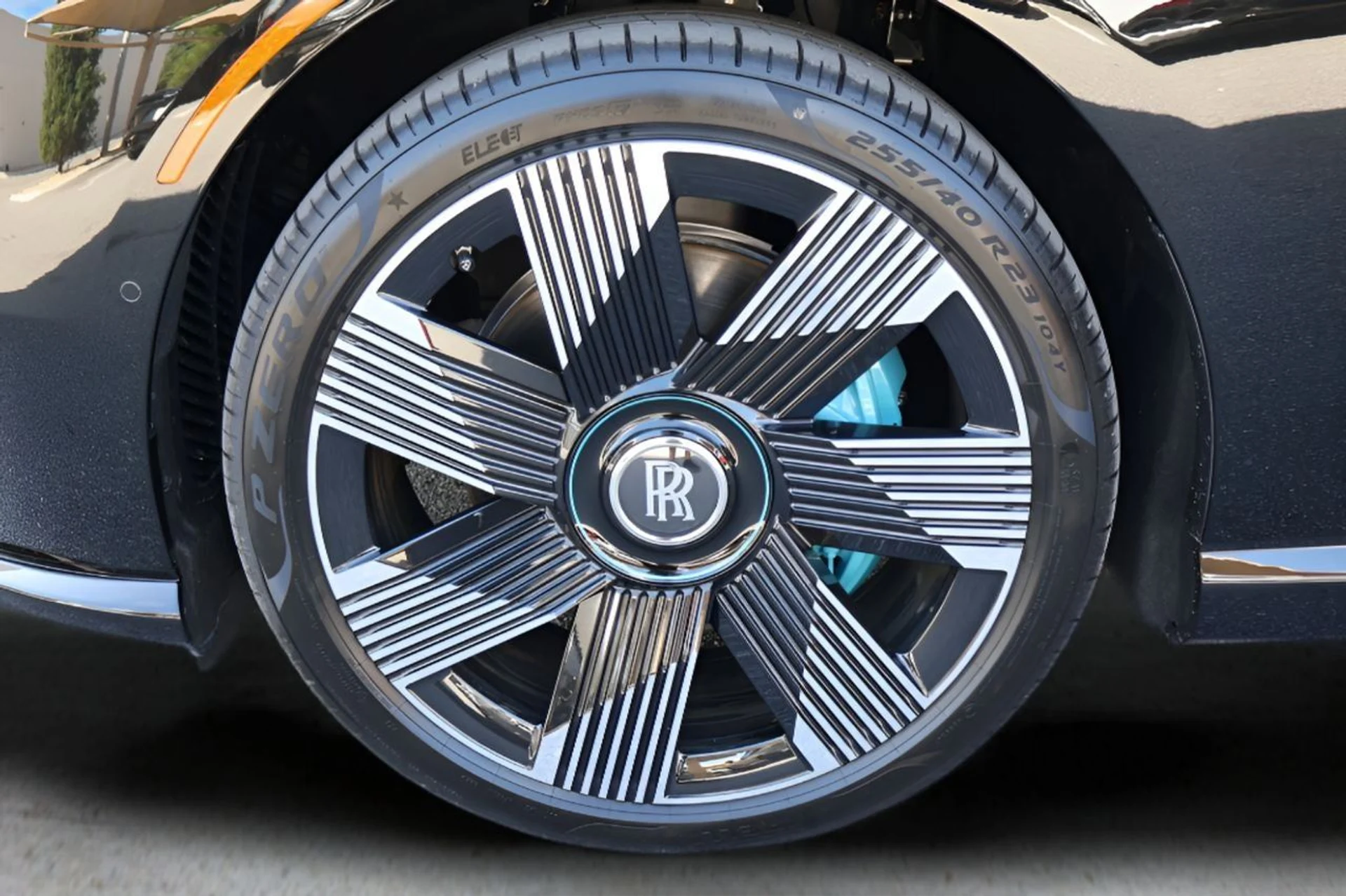 mph011_714322135_12_6e3ec1b33e