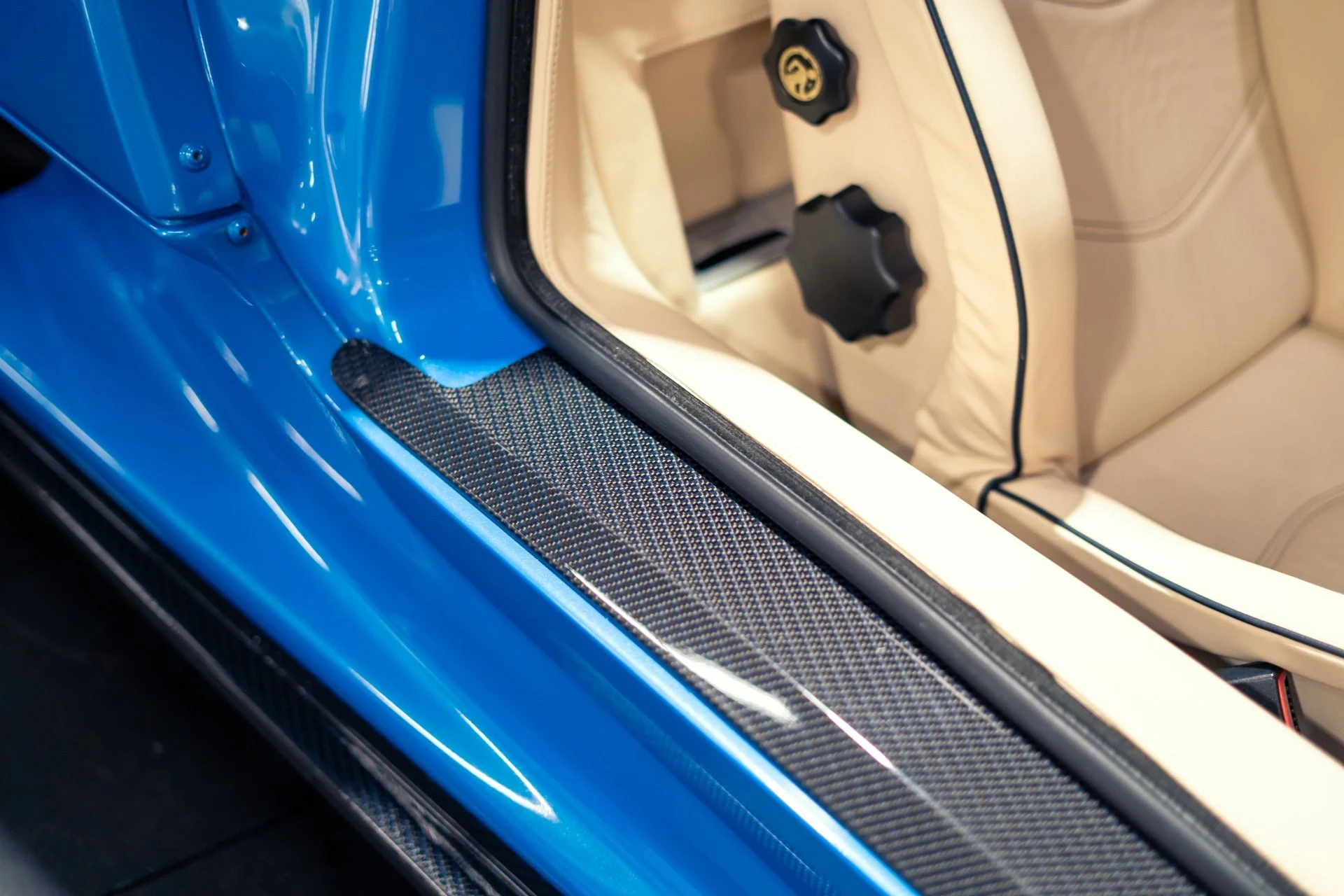 mph011_716125869_Used_2001_Lamborghini_Diablo_VT_1781715470_41fafc2f0b