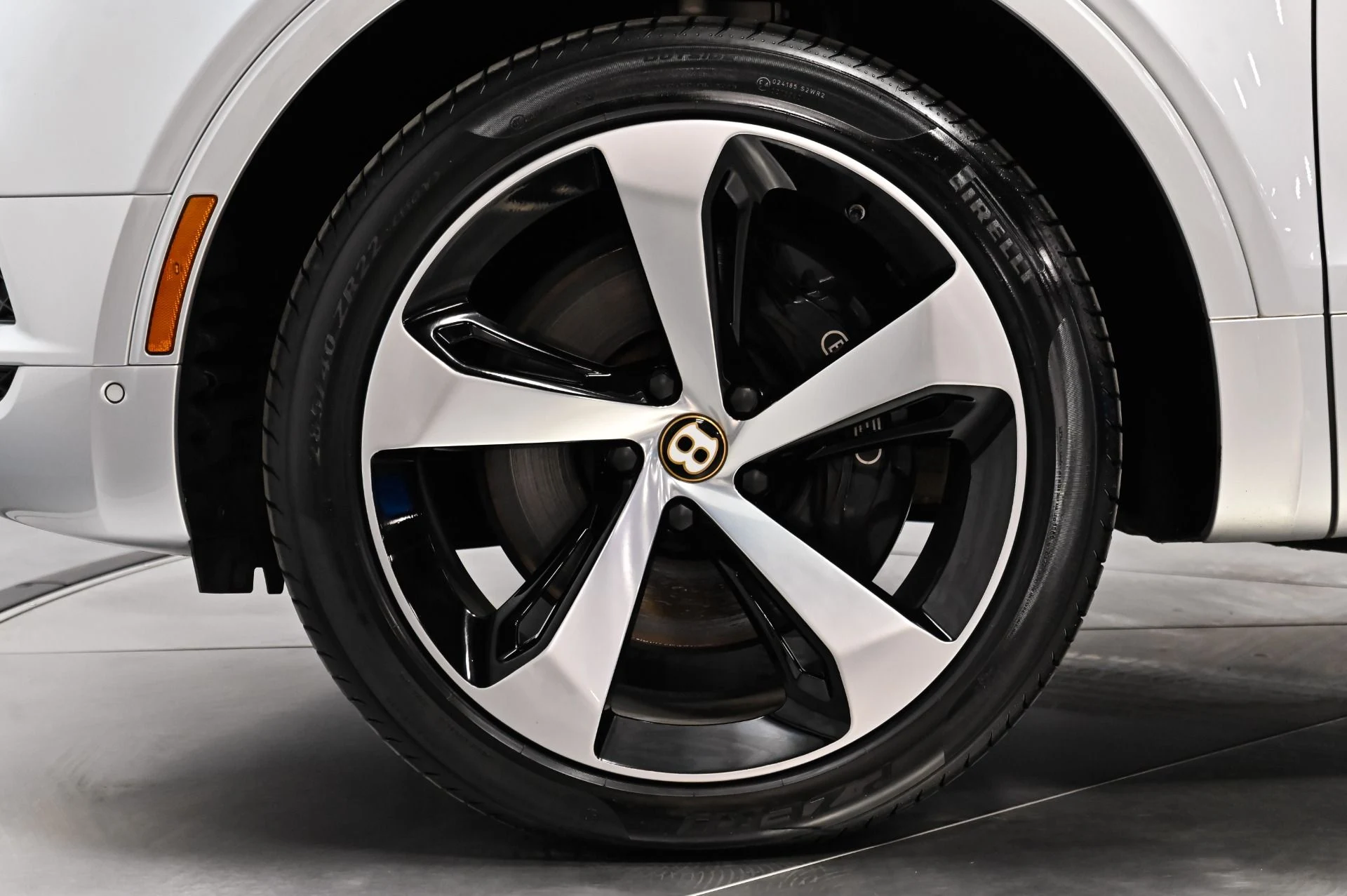 mph011_716431206_Used_2019_Bentley_Bentayga_V8_1790790917_babe16a019