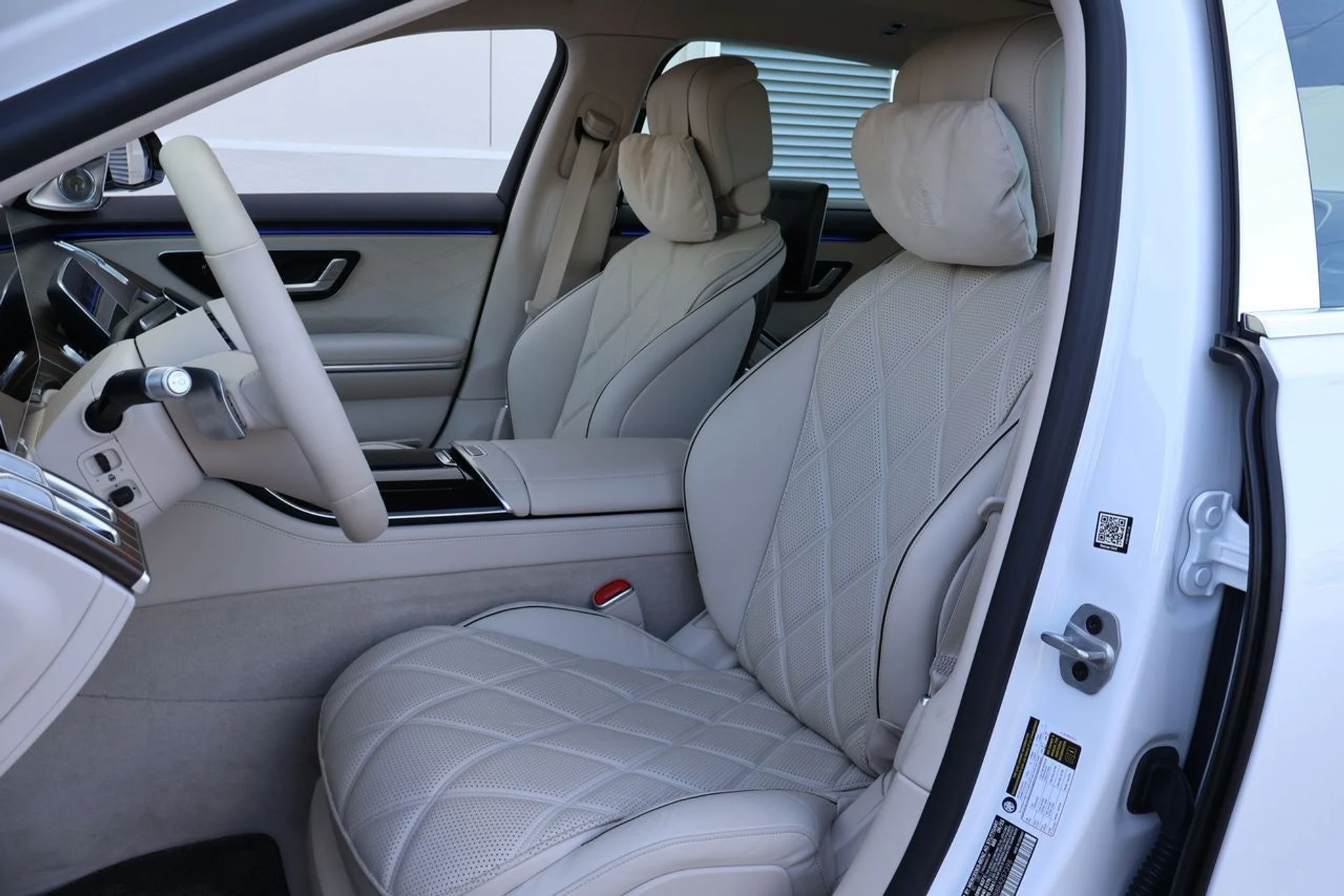 mph011_717636381_12_8b23e7d81c