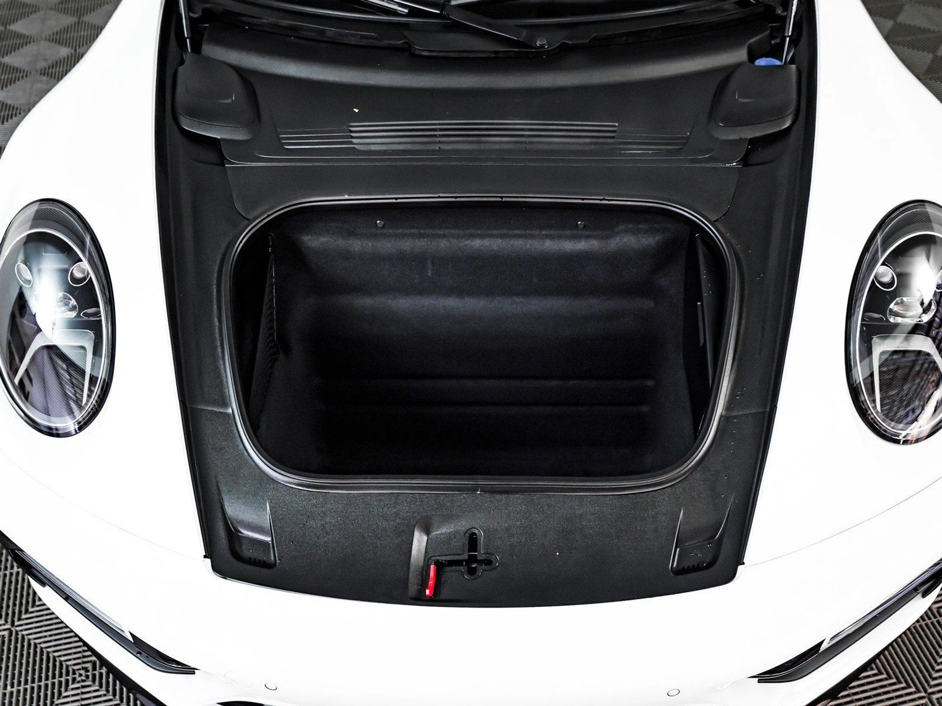 mph011_718773341_84413bface84301f4bb82788c8856c1b_6f49adc8a1