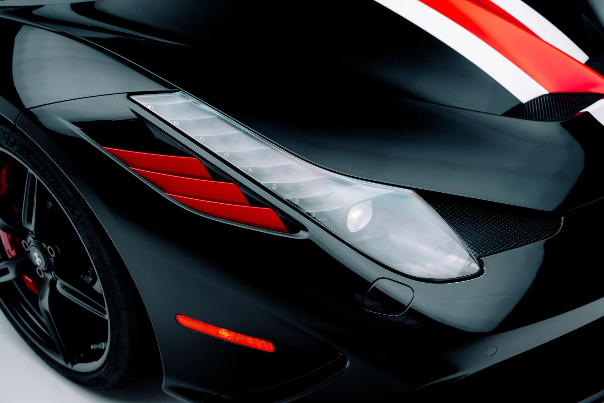 mph011_722253292_Used_2015_Ferrari_458_Speciale_1763680204_b28d760dd1