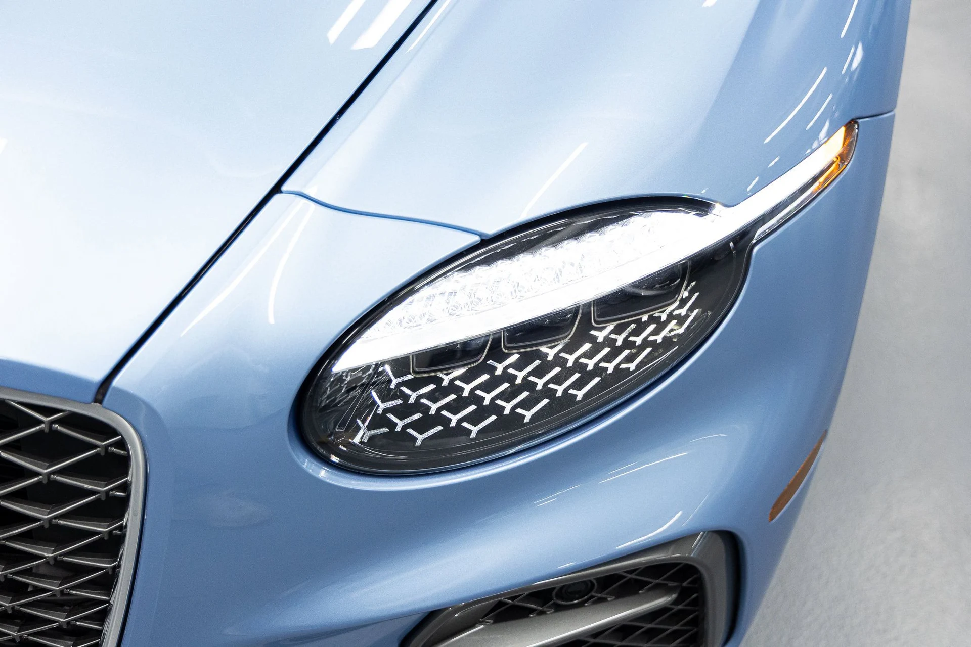 mph011_7234736_b818dbaa2c95128a91cfbe59eceaf01bx_c9a1399ae5