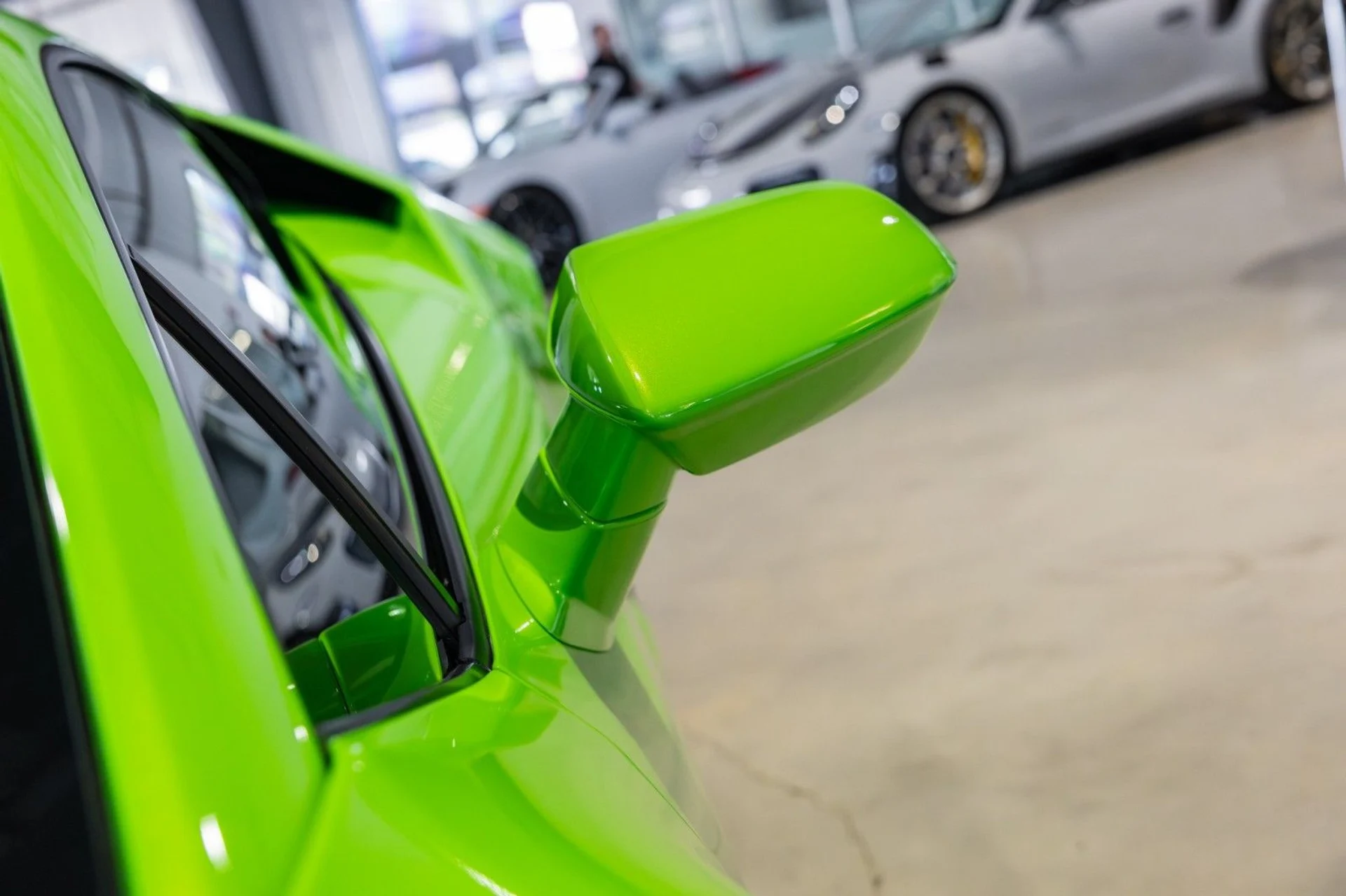 mph011_723886663_Bw_e7e987f904