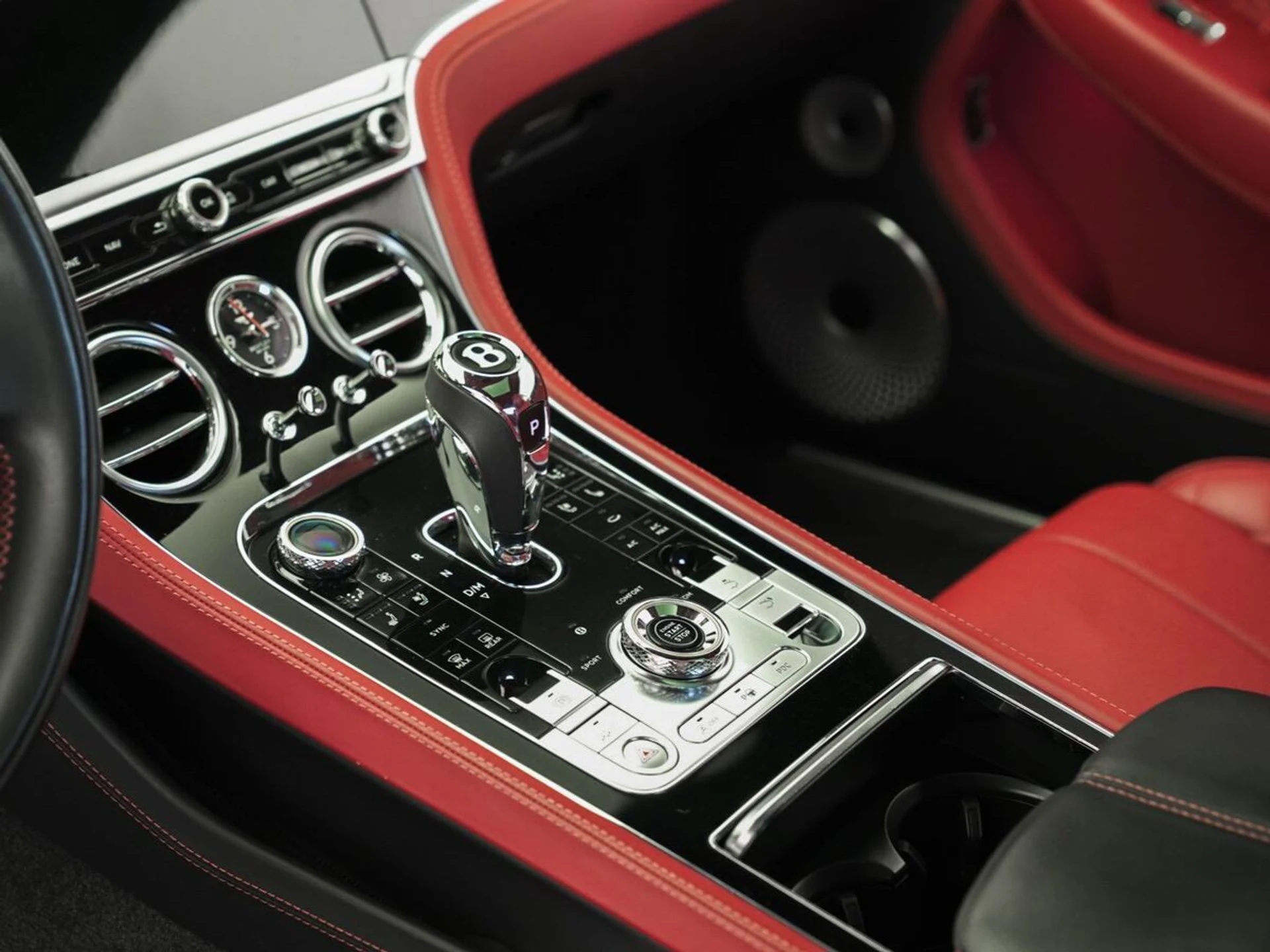 mph011_725316947_r4sl0aj2yjrz3dilws4q0ghkqeq5_2c0f7676f8