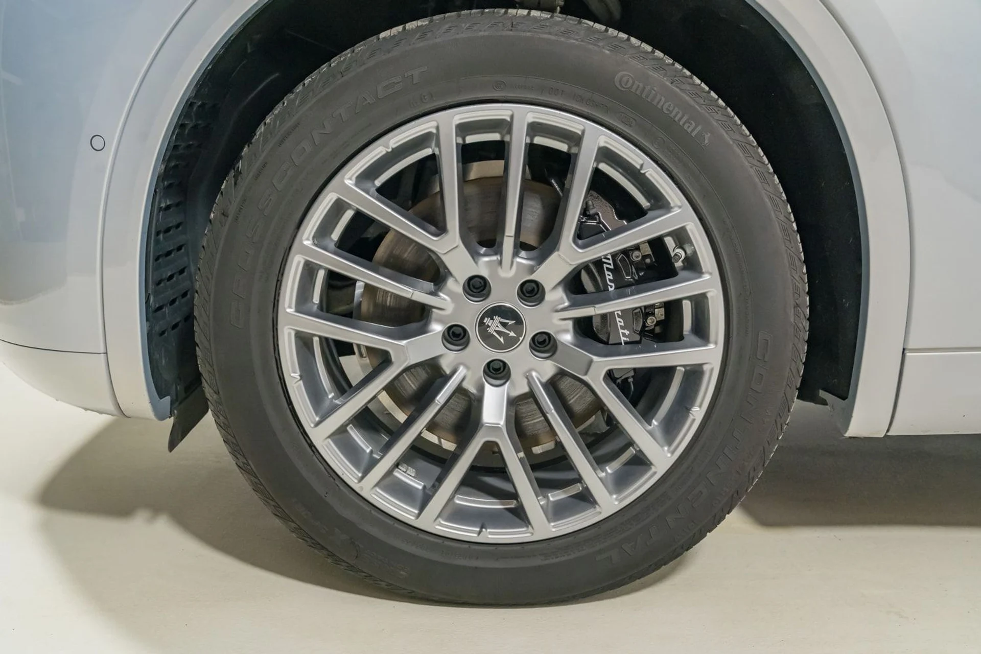 mph011_726873963_9b1da2b9f3c74d09b036bb7f3d0903c3_70ee4f2d34