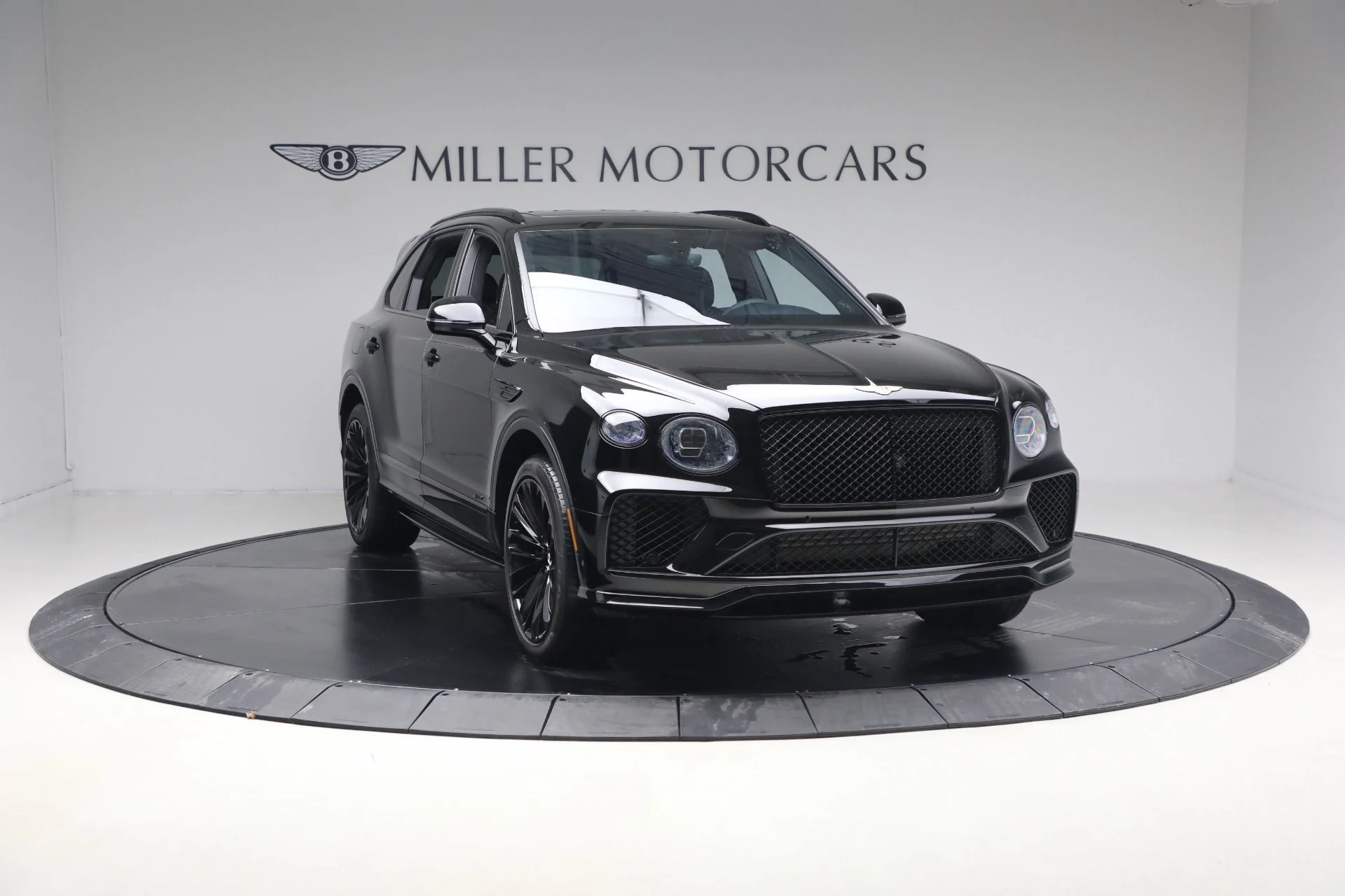 mph011_72829971_Used_2023_Bentley_Bentayga_Speed_1769469901_b2760e2a8c