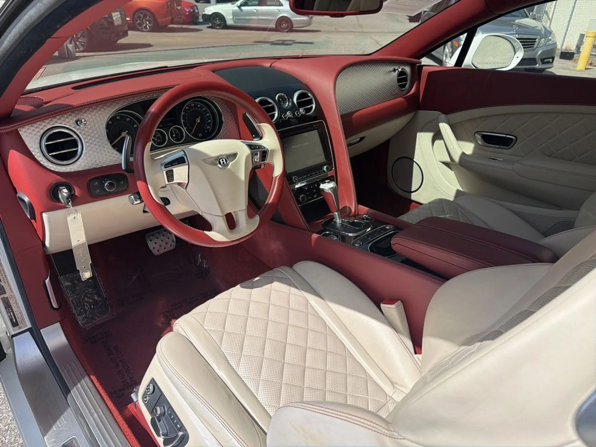 mph011_729234715_nnw4a27yyrjg2lmnk1j6nkkwqvxg_86766dd3b1