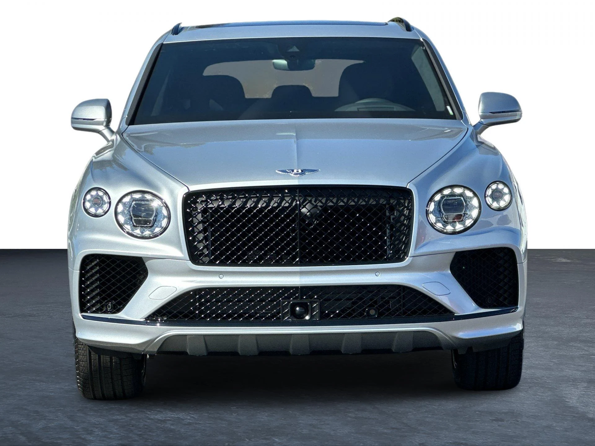 mph011_733289276_New_2025_Bentley_Bentayga_V8_1755698835_b32edb4b38
