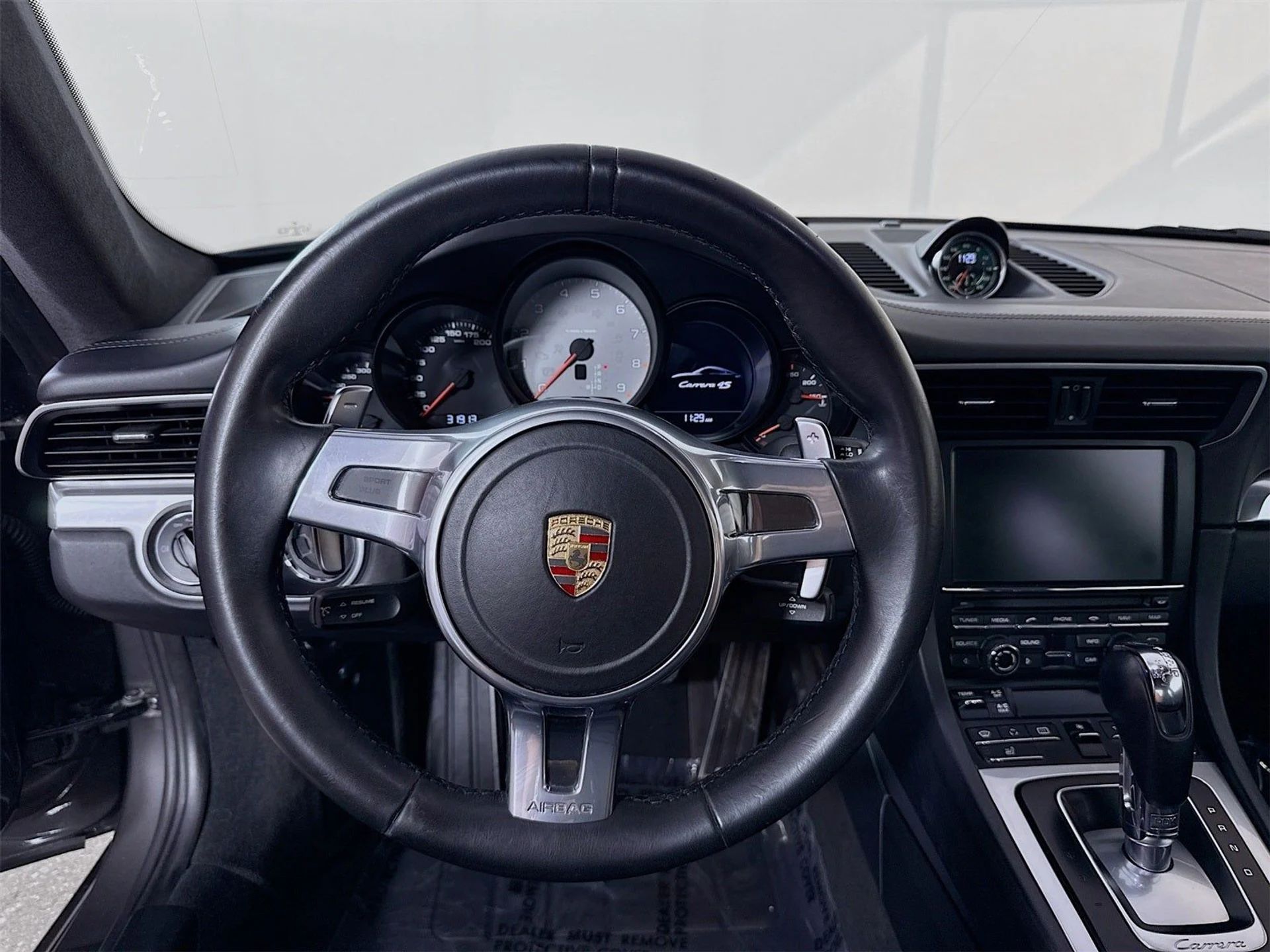 mph011_738013939_12_1af13b0c4c