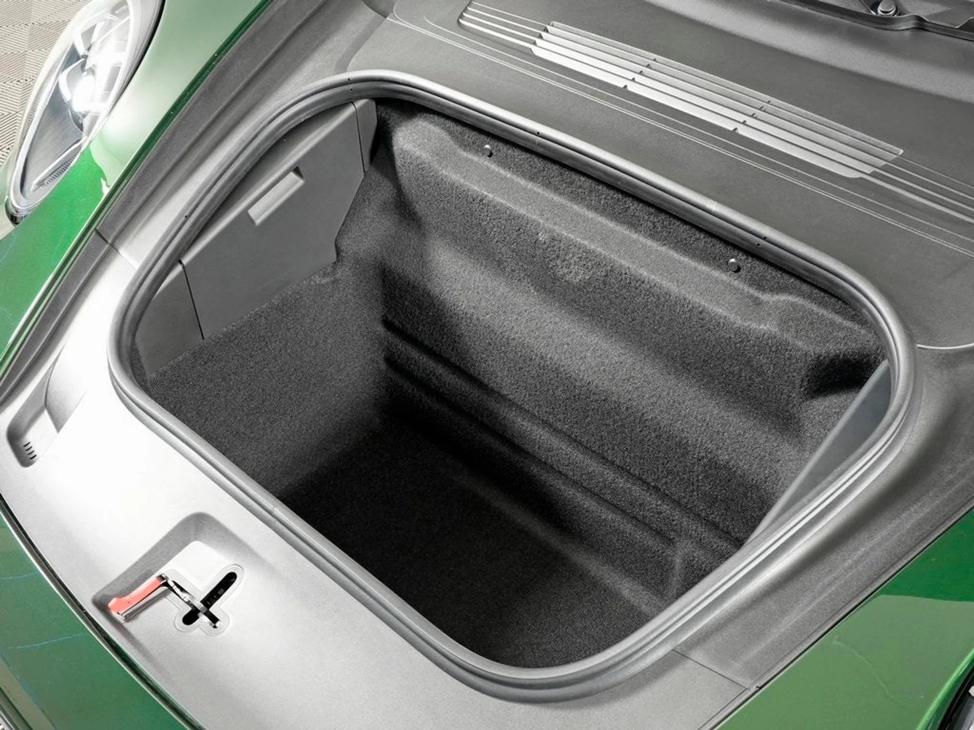 mph011_741712385_12_b553f1dc26