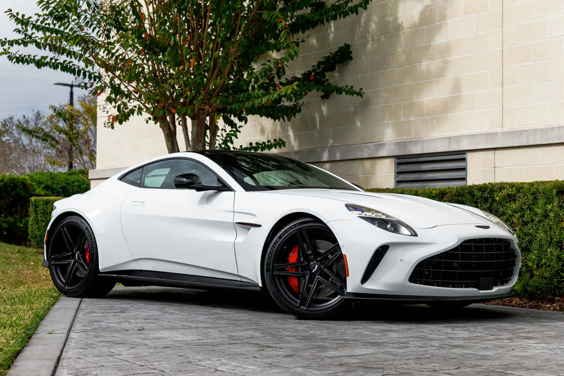 mph011_745845224_12_c2aa49851e