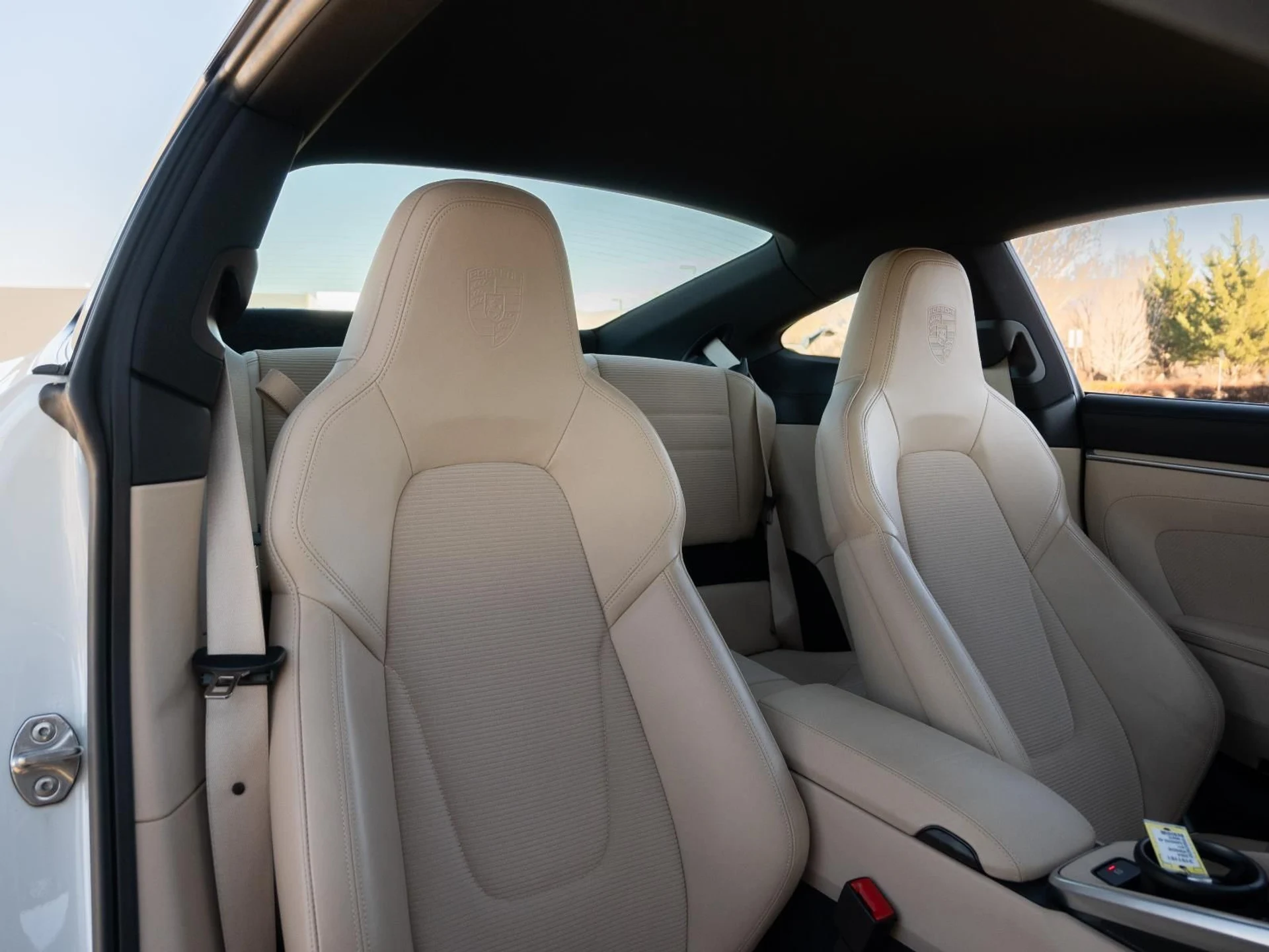 mph011_750298517_abcfef3a1f6dbbdfa5f7bbc487ffba82x_098c52ed13