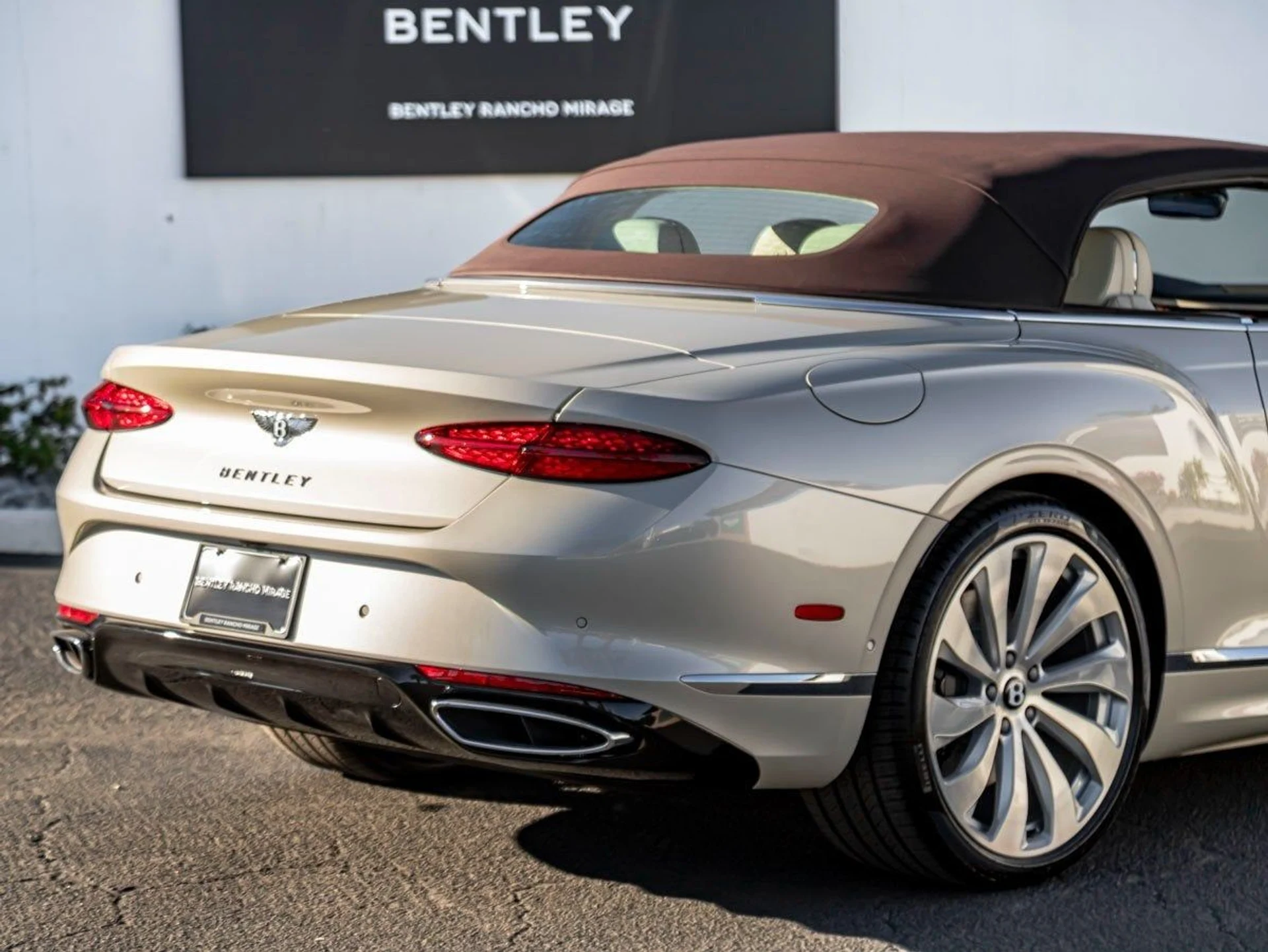 mph011_750721220_12_2fda945fa6